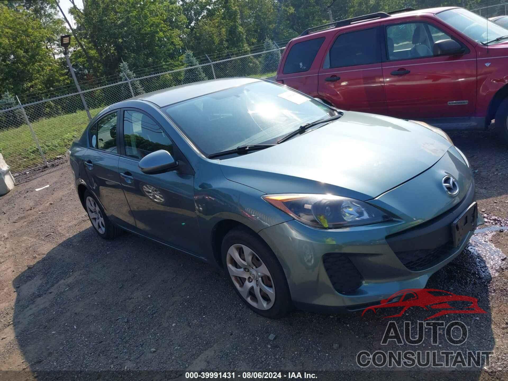 MAZDA MAZDA3 2012 - JM1BL1UG0C1553713