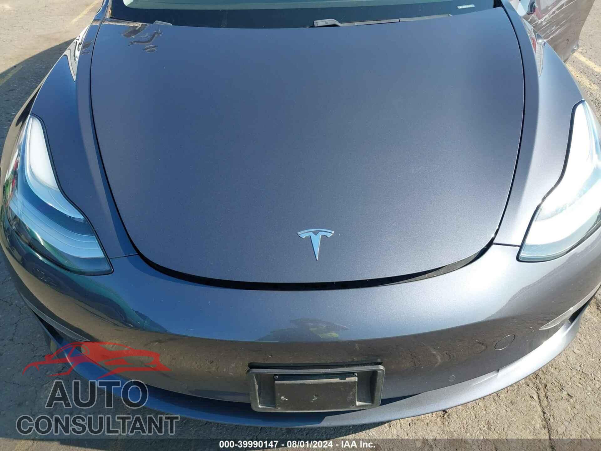 TESLA MODEL 3 2018 - 5YJ3E1EBXJF103797