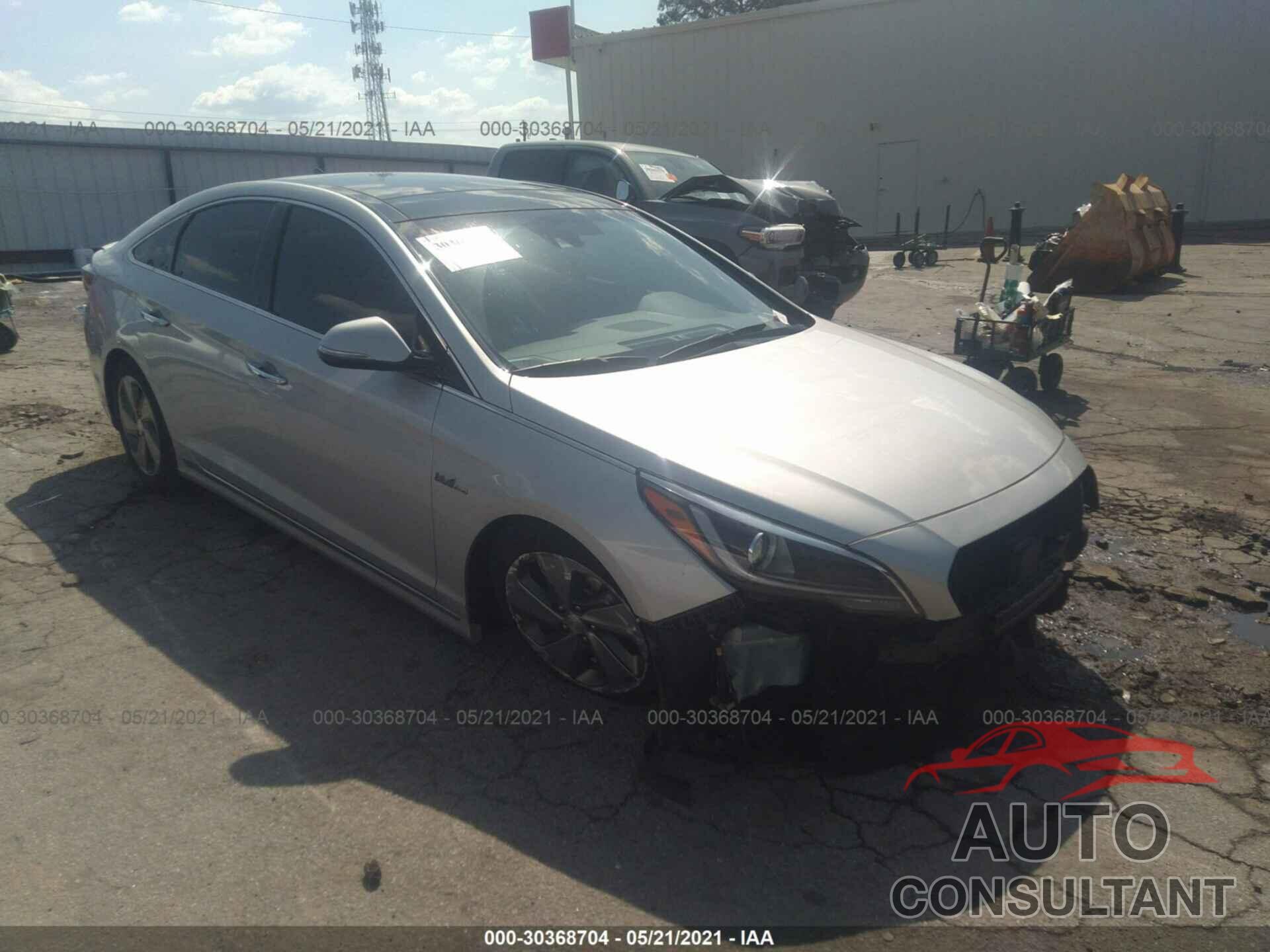 HYUNDAI SONATA HYBRID 2016 - KMHE34L12GA008206