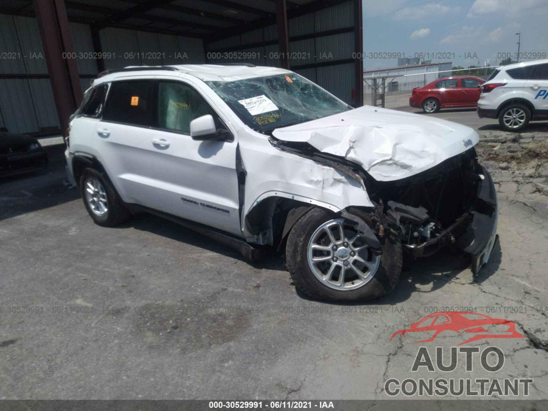 JEEP GRAND CHEROKEE 2018 - 1C4RJFAG0JC105558