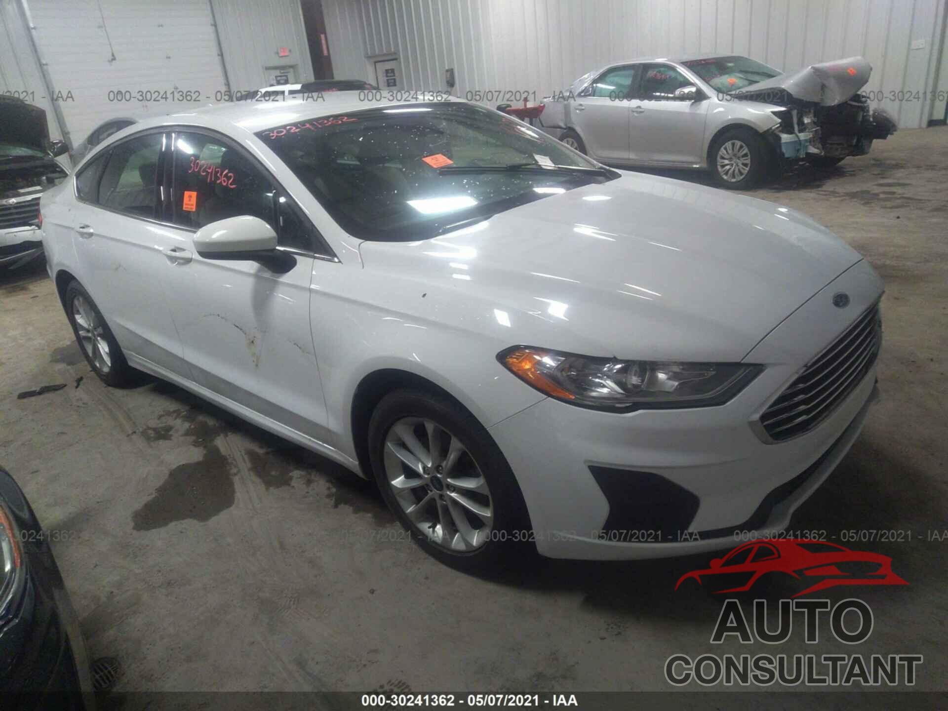 FORD FUSION 2019 - 3FA6P0H74KR142240