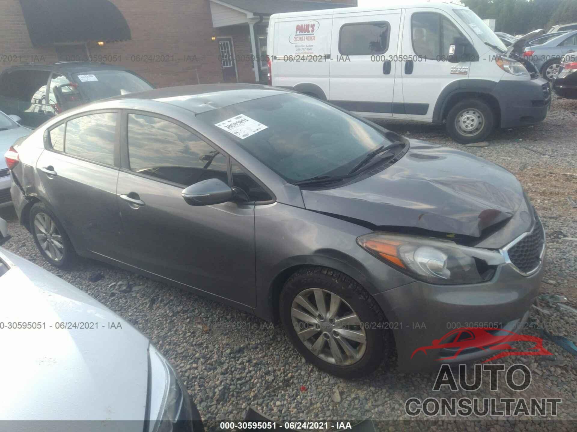 KIA FORTE 2016 - KNAFX4A68G5602347