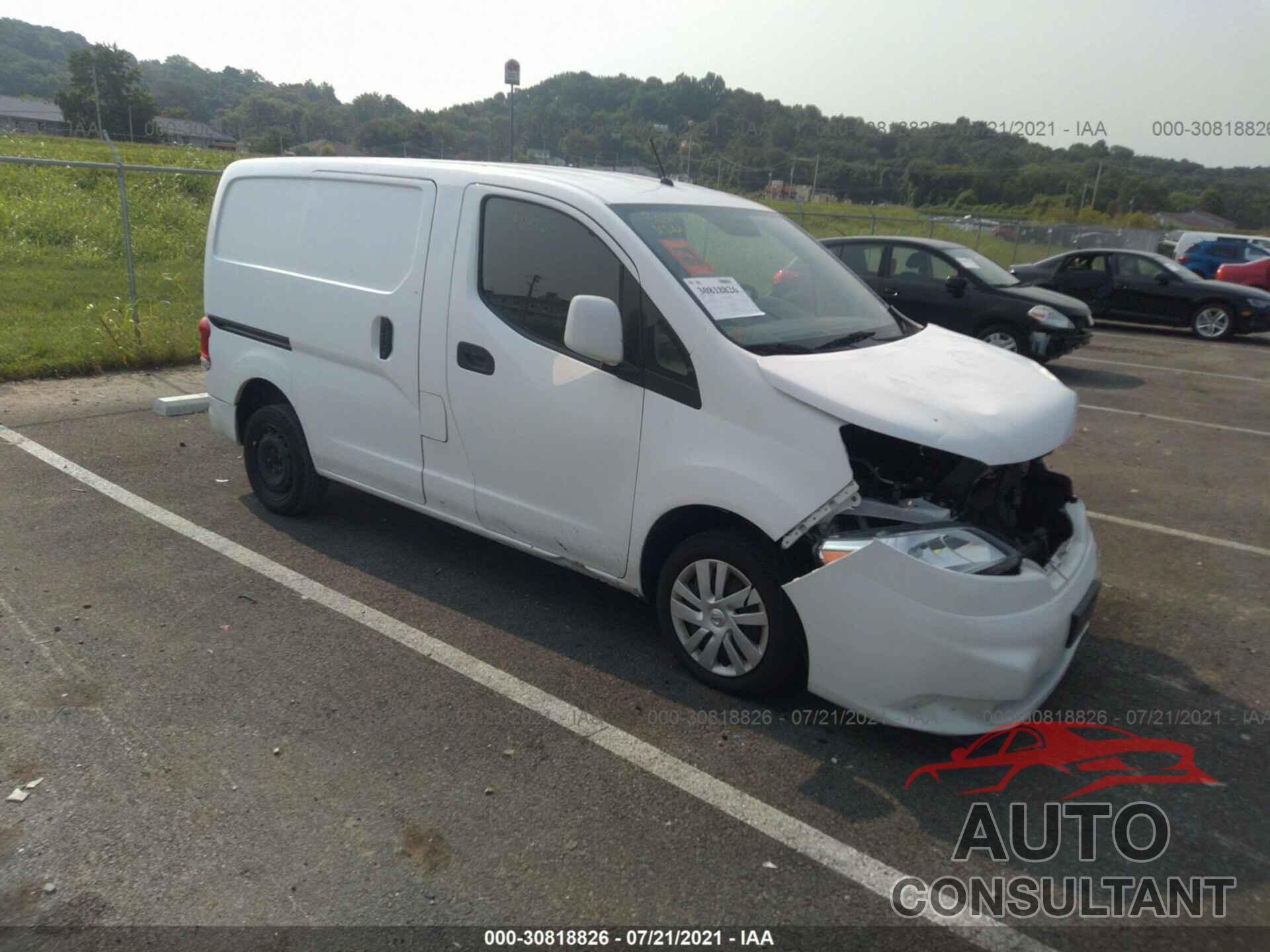 NISSAN NV200 COMPACT CARGO 2017 - 3N6CM0KN2HK690281