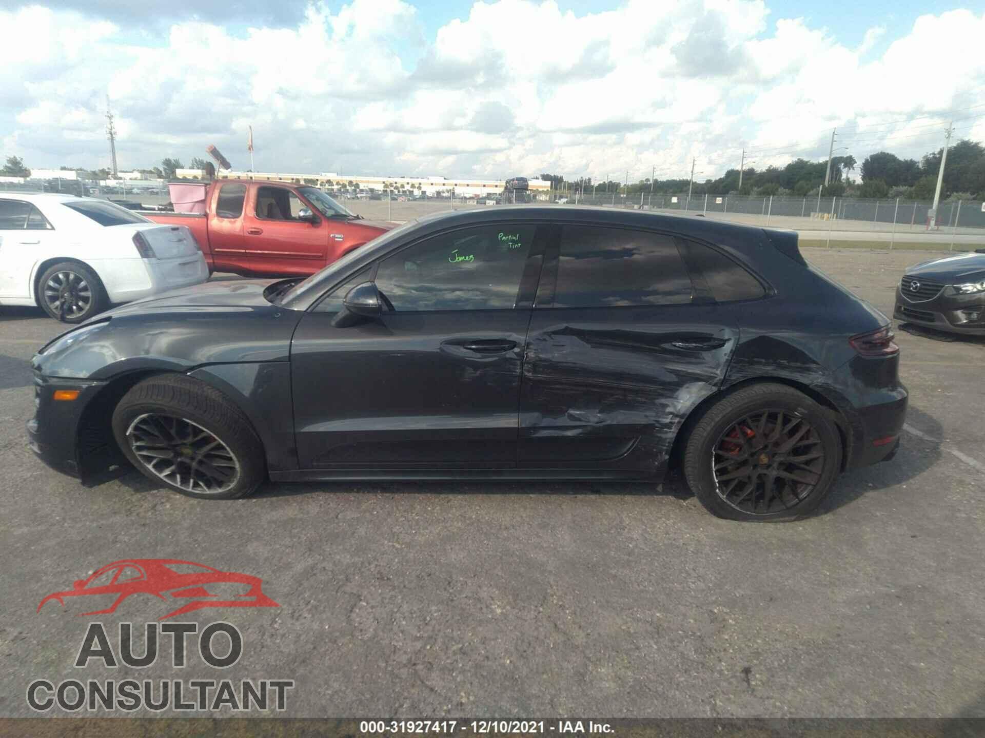 PORSCHE MACAN 2018 - WP1AG2A5XJLB62707