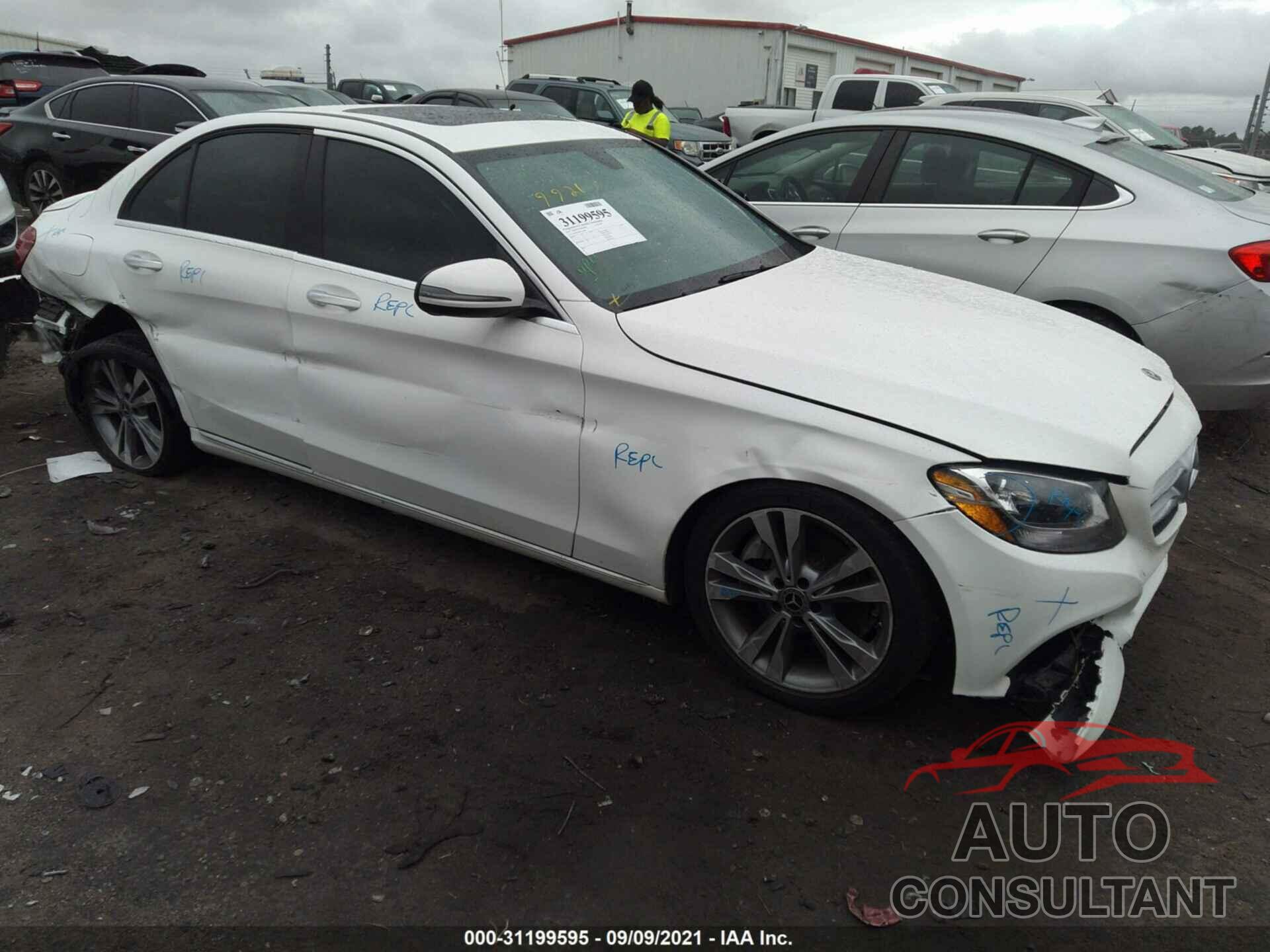 MERCEDES-BENZ C-CLASS 2018 - 55SWF4JBXJU256499