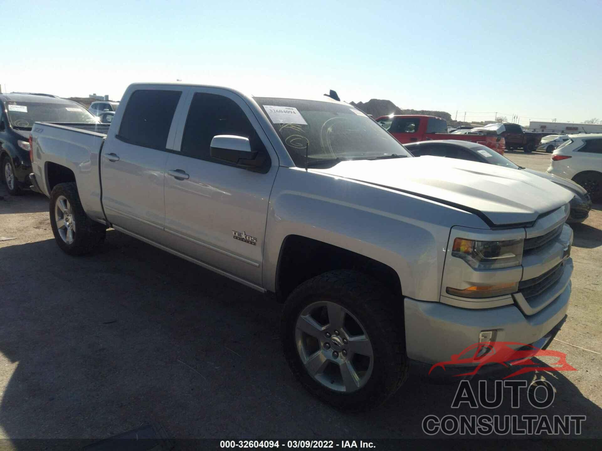 CHEVROLET SILVERADO 1500 2017 - 3GCUKREC8HG420292