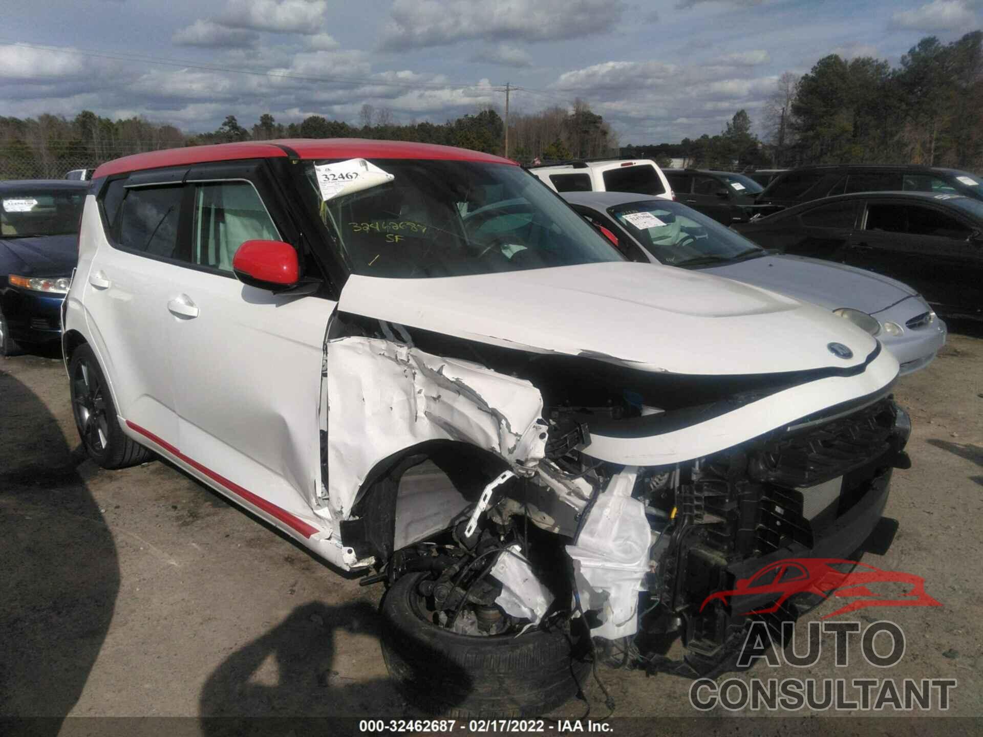 KIA SOUL 2020 - KNDJ63AU3L7042180
