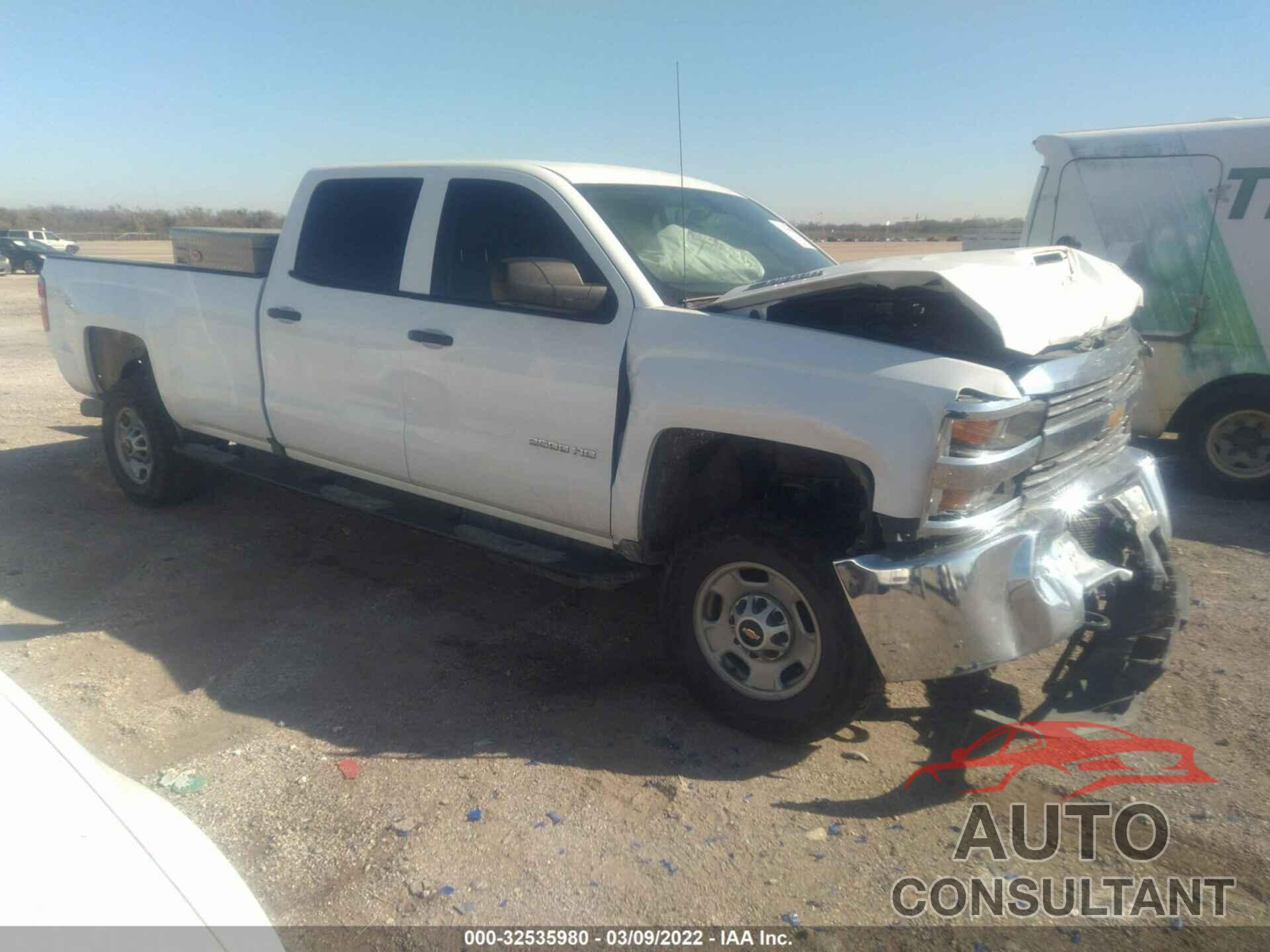 CHEVROLET SILVERADO 2500HD 2018 - 1GC1CUEY8JF291122