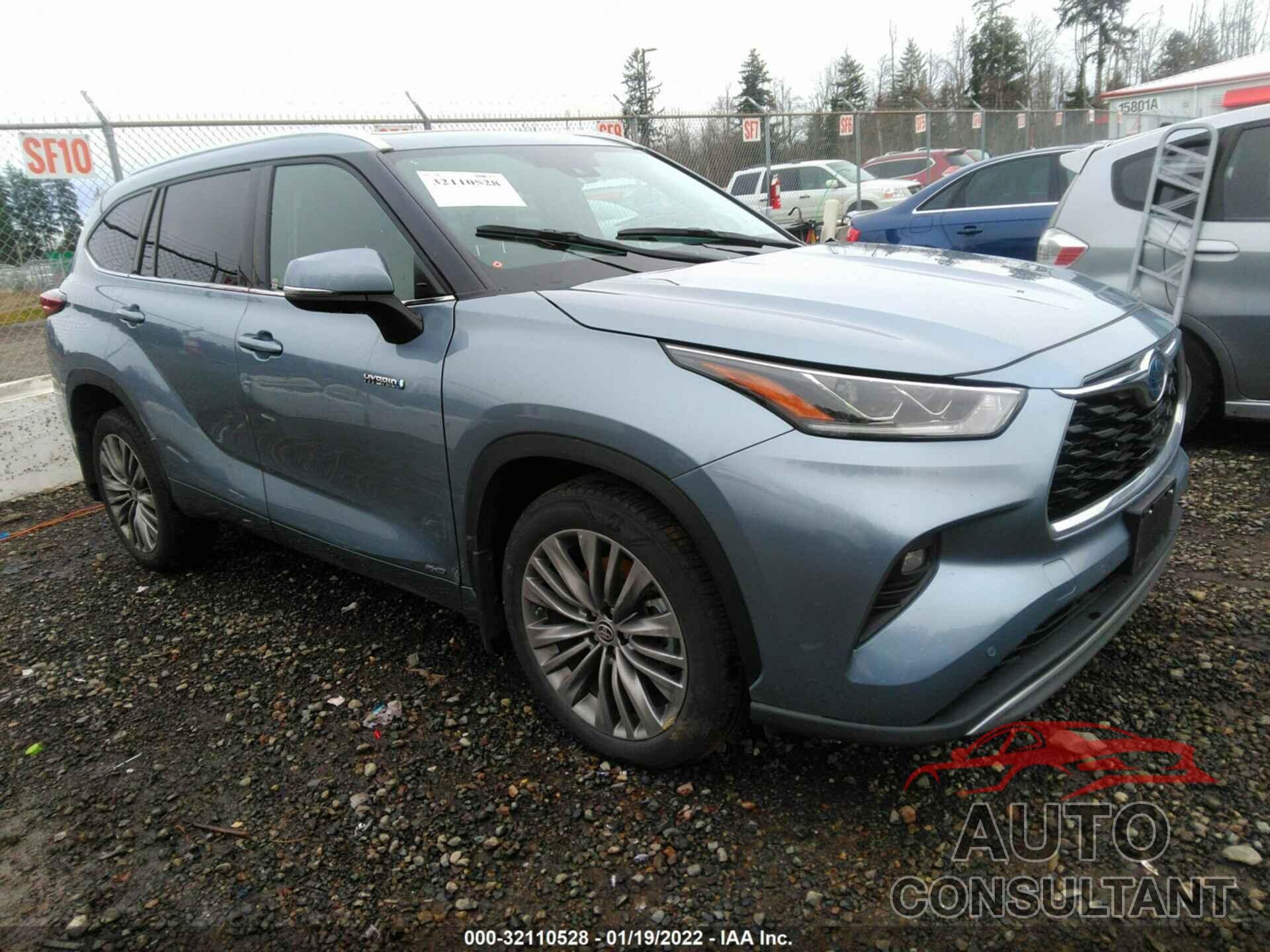 TOYOTA HIGHLANDER 2020 - 5TDEBRCH7LS002898