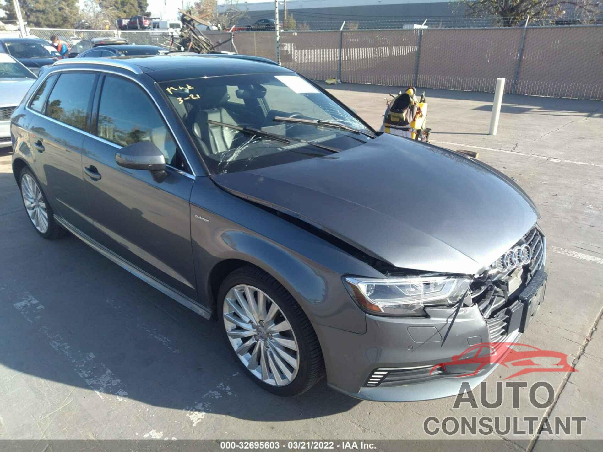 AUDI A3 SPORTBACK E-TRON 2017 - WAUTPBFF8HA130983