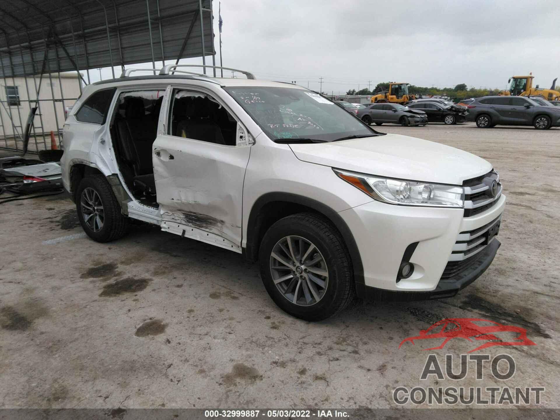 TOYOTA HIGHLANDER 2019 - 5TDKZRFH9KS566965