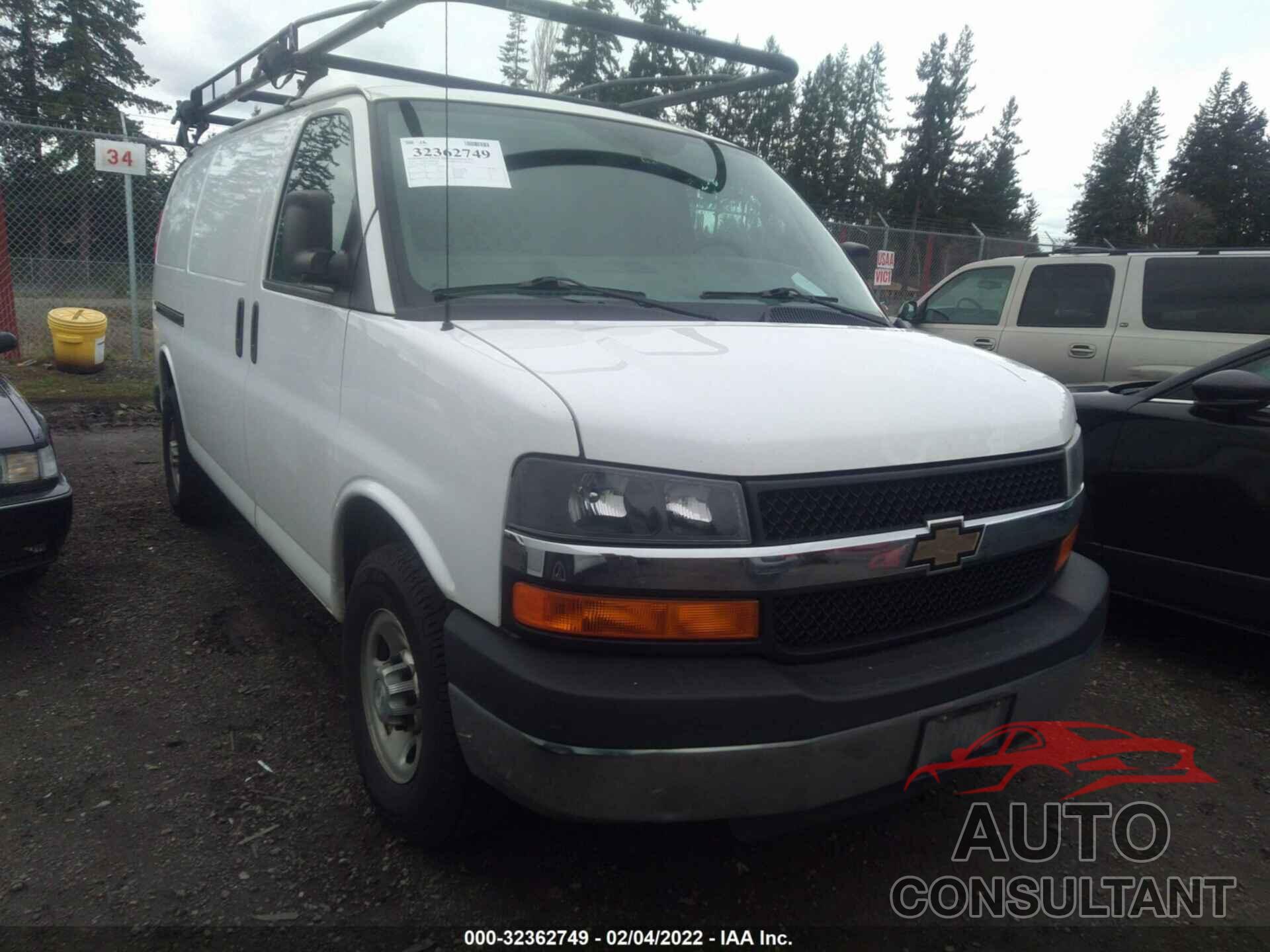 CHEVROLET EXPRESS CARGO VAN 2016 - 1GCWGAFF7G1162588