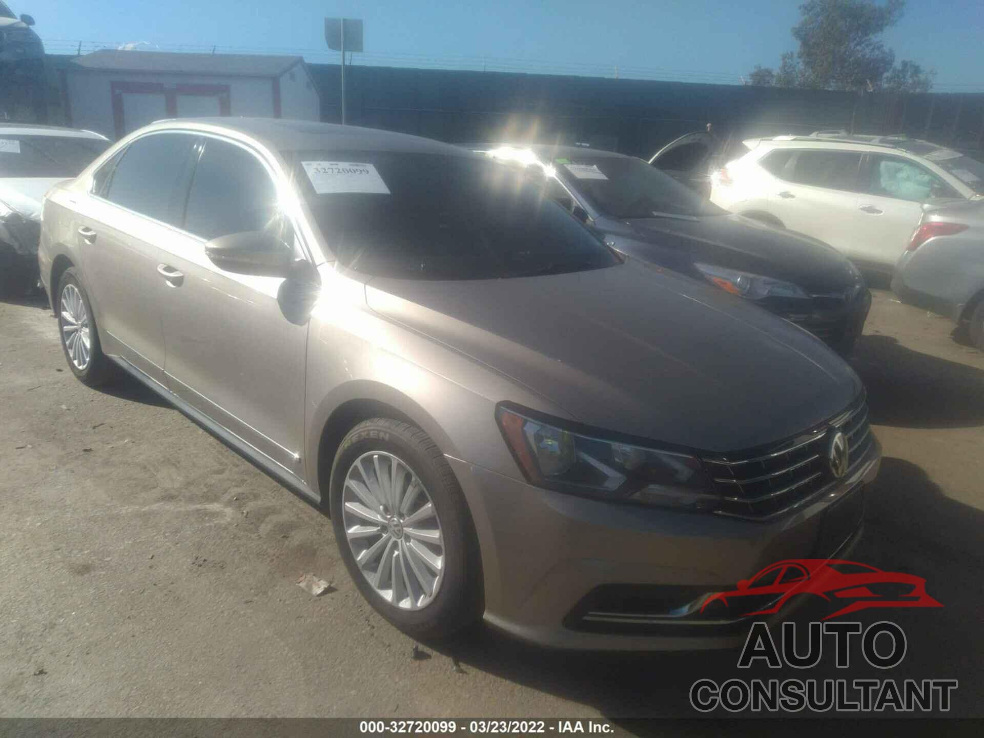 VOLKSWAGEN PASSAT 2016 - 1VWBT7A30GC022104