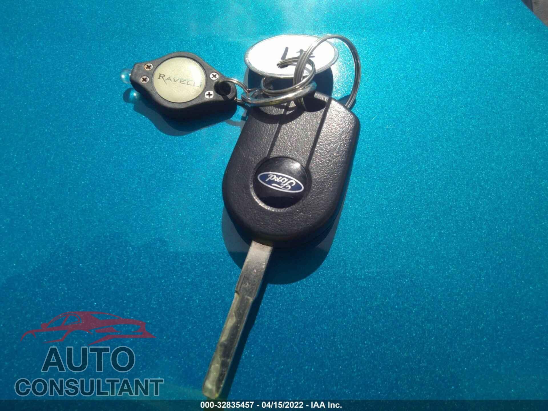 FORD FIESTA 2017 - 3FADP4BJXHM150786