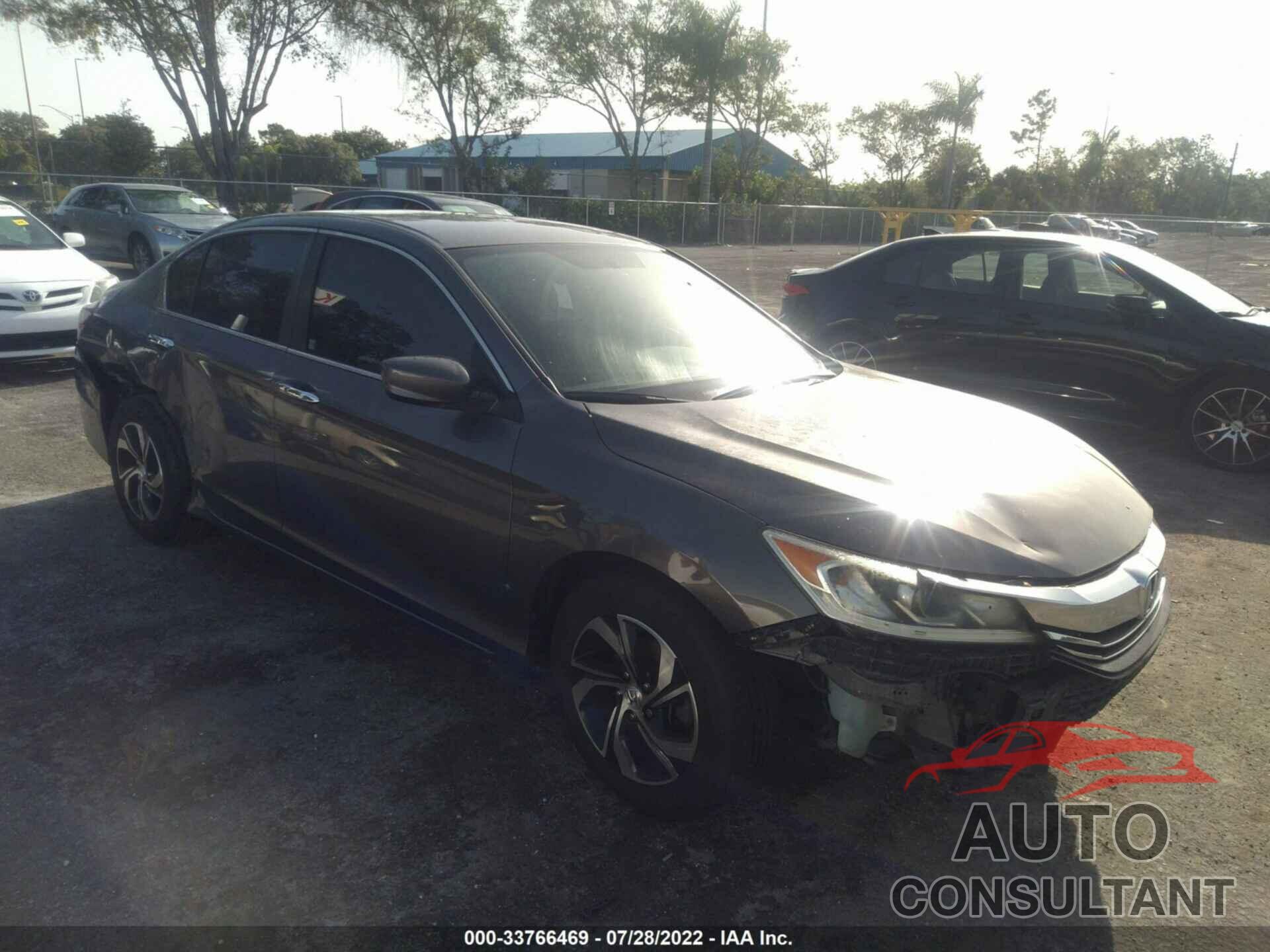 HONDA ACCORD SEDAN 2016 - 1HGCR2F38GA107643