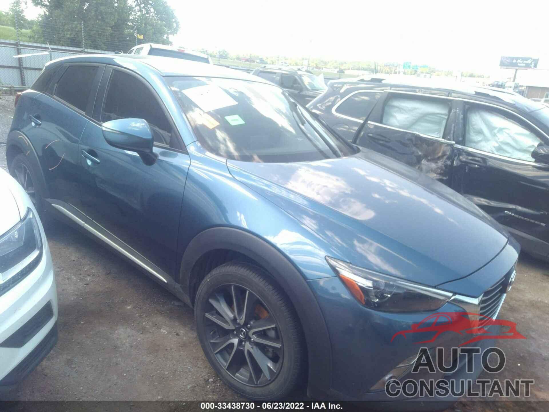 MAZDA CX-3 2018 - JM1DKFD71J0327580