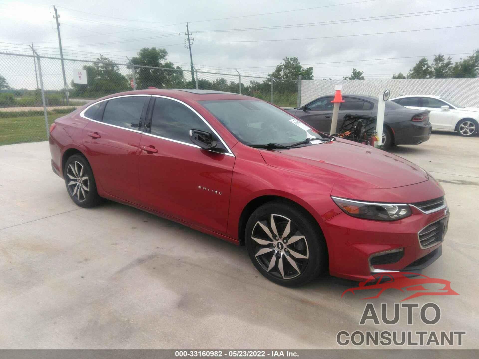 CHEVROLET MALIBU 2016 - 1G1ZE5ST2GF271476