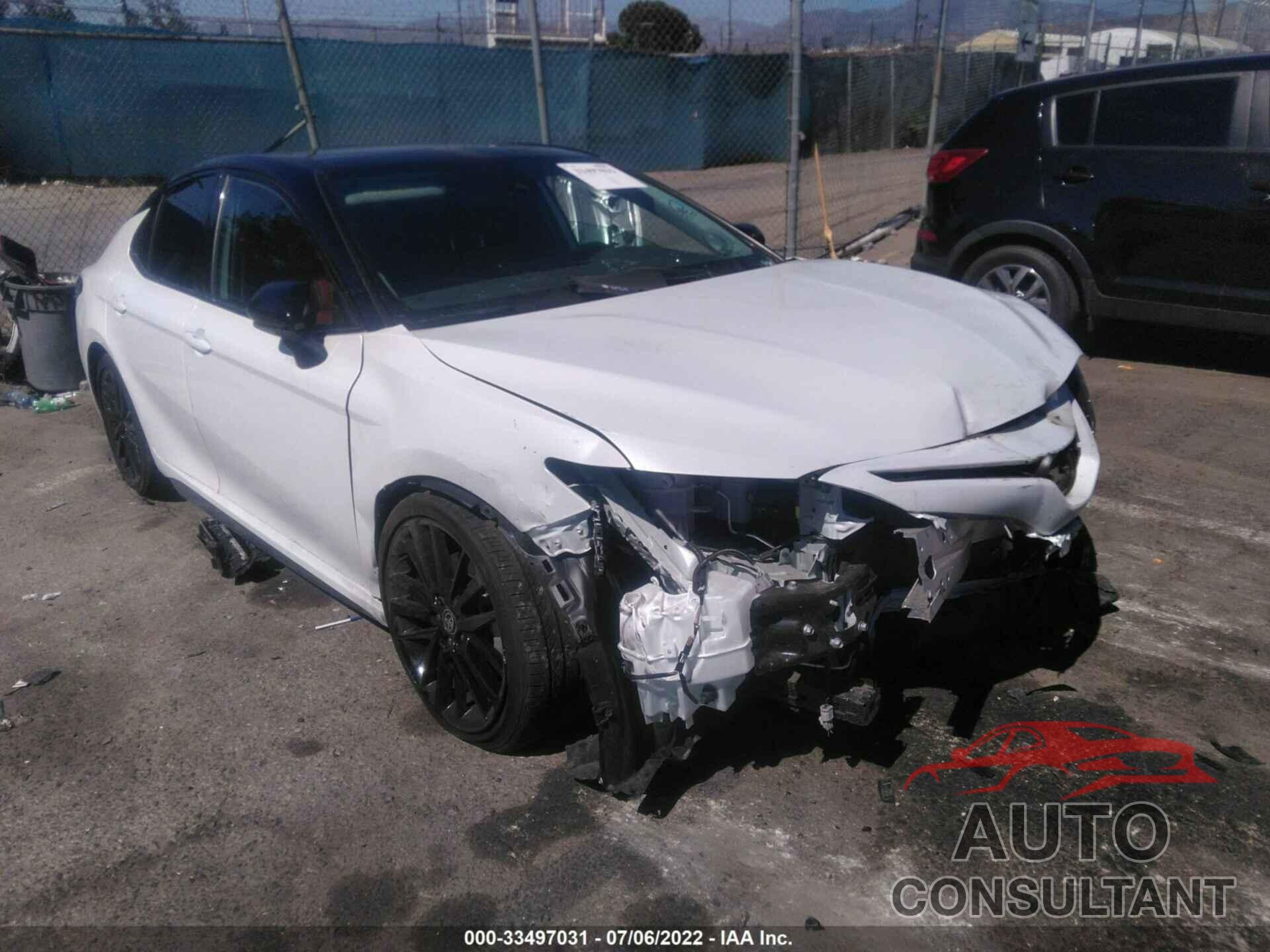 TOYOTA CAMRY 2022 - 4T1K31AK7NU036222