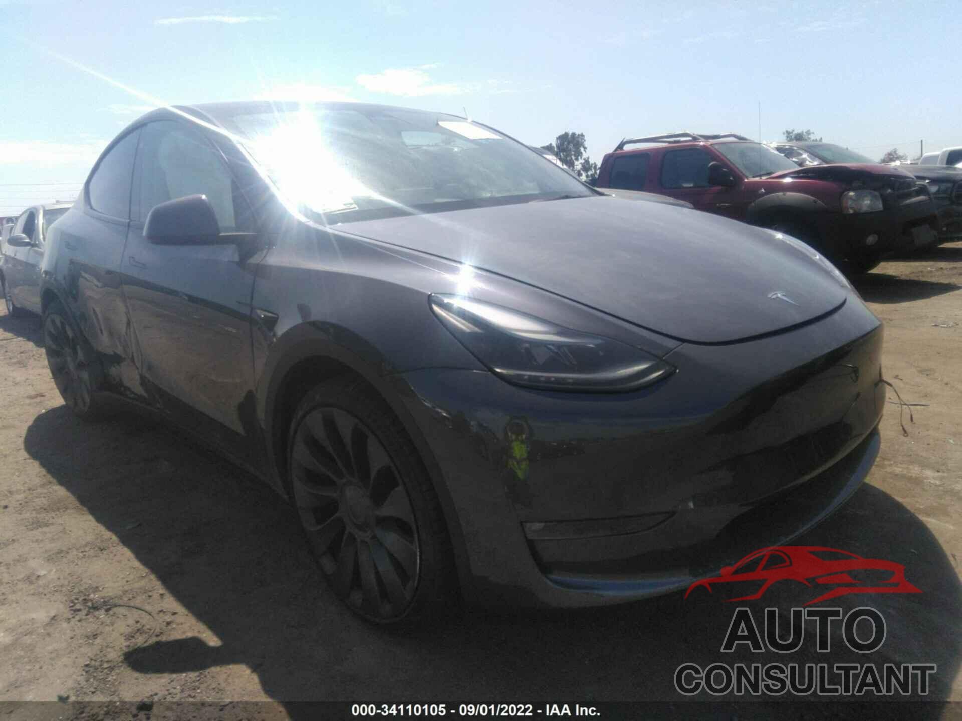 TESLA MODEL Y 2022 - 7SAYGDEF8NF490864