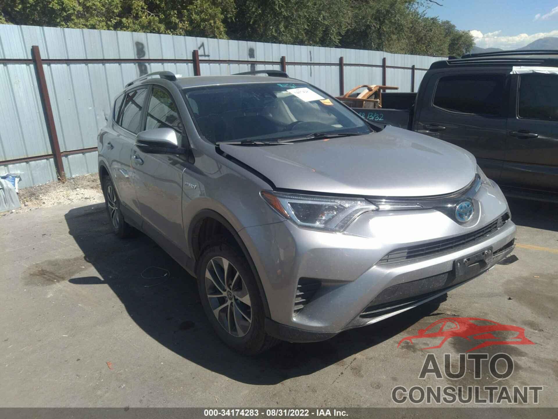TOYOTA RAV4 2018 - JTMRJREV5JD187324