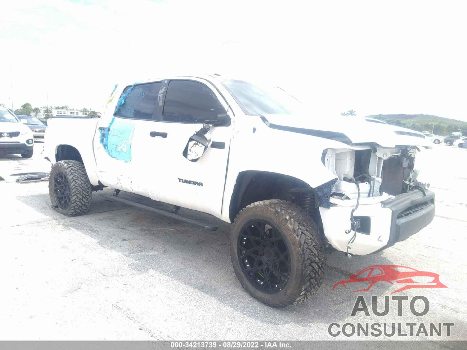 TOYOTA TUNDRA 4WD 2019 - 5TFDY5F16KX786968