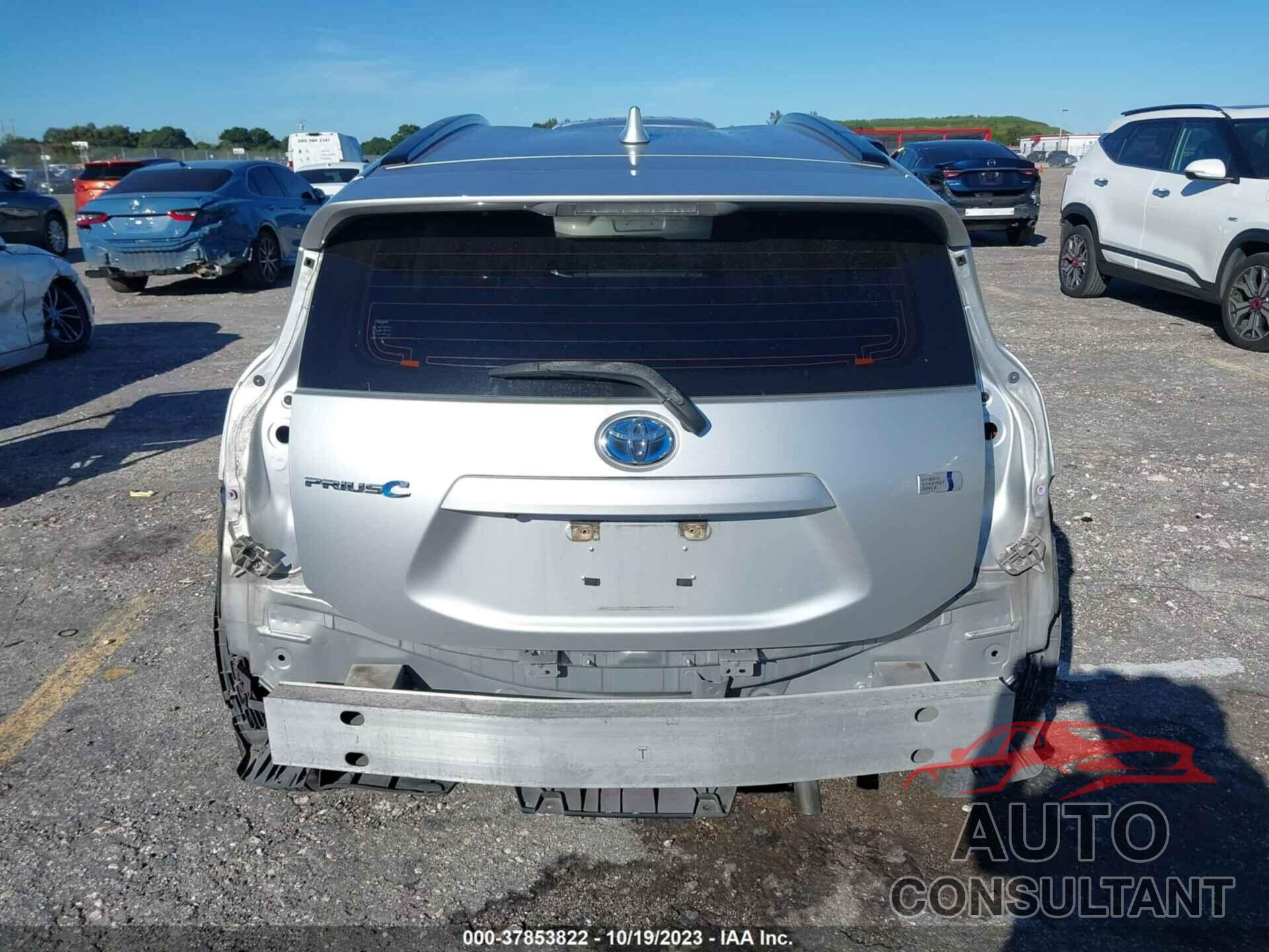 TOYOTA PRIUS C 2018 - JTDKDTB37J1602248