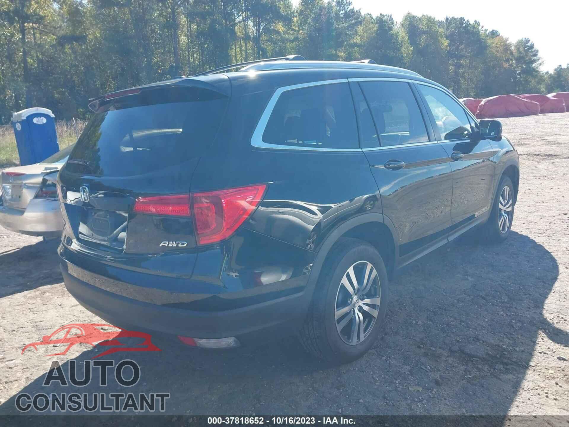 HONDA PILOT 2017 - 5FNYF6H72HB048392