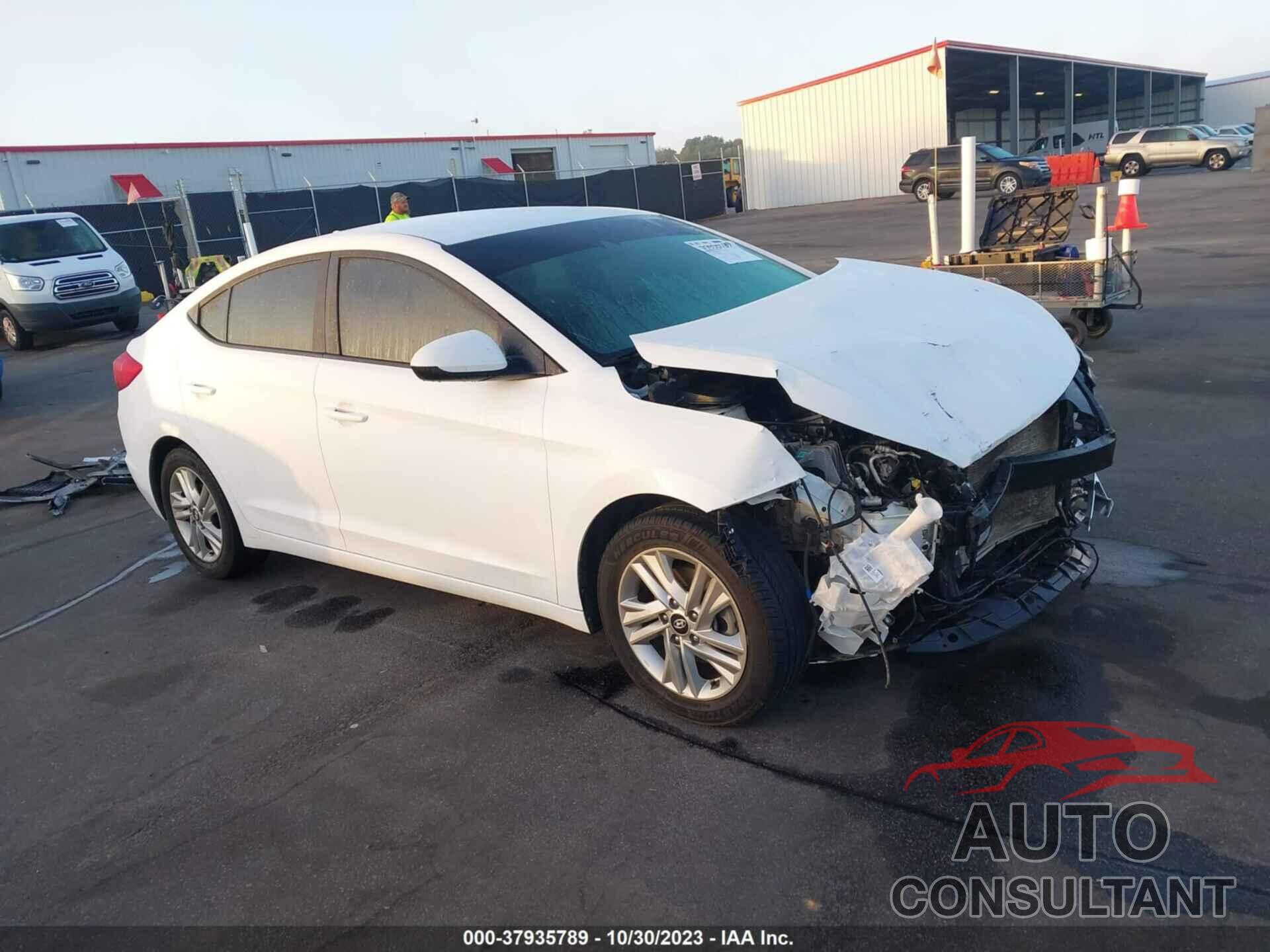 HYUNDAI ELANTRA 2020 - 5NPD84LF1LH622308
