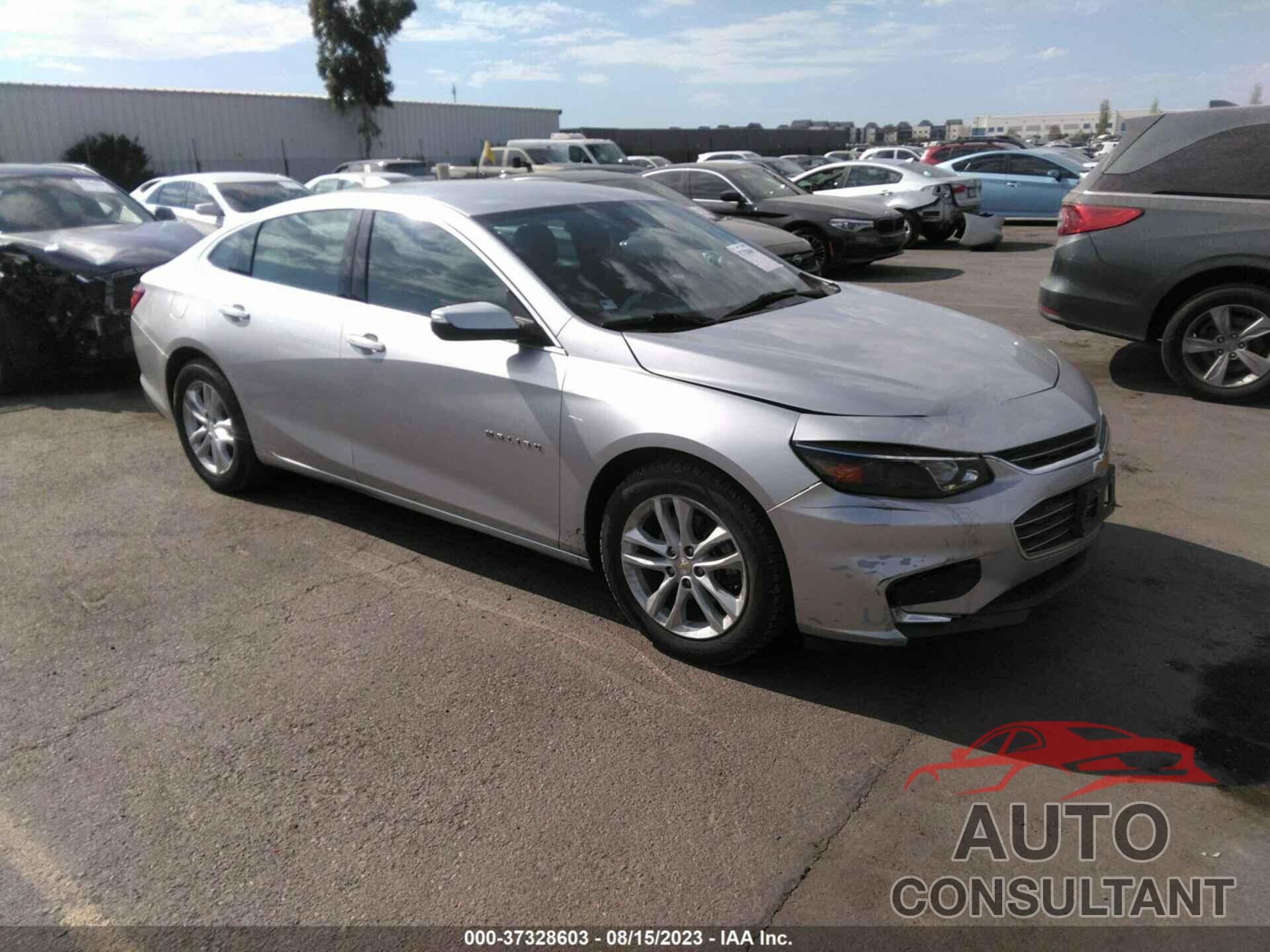 CHEVROLET MALIBU 2018 - 1G1ZD5ST5JF136924