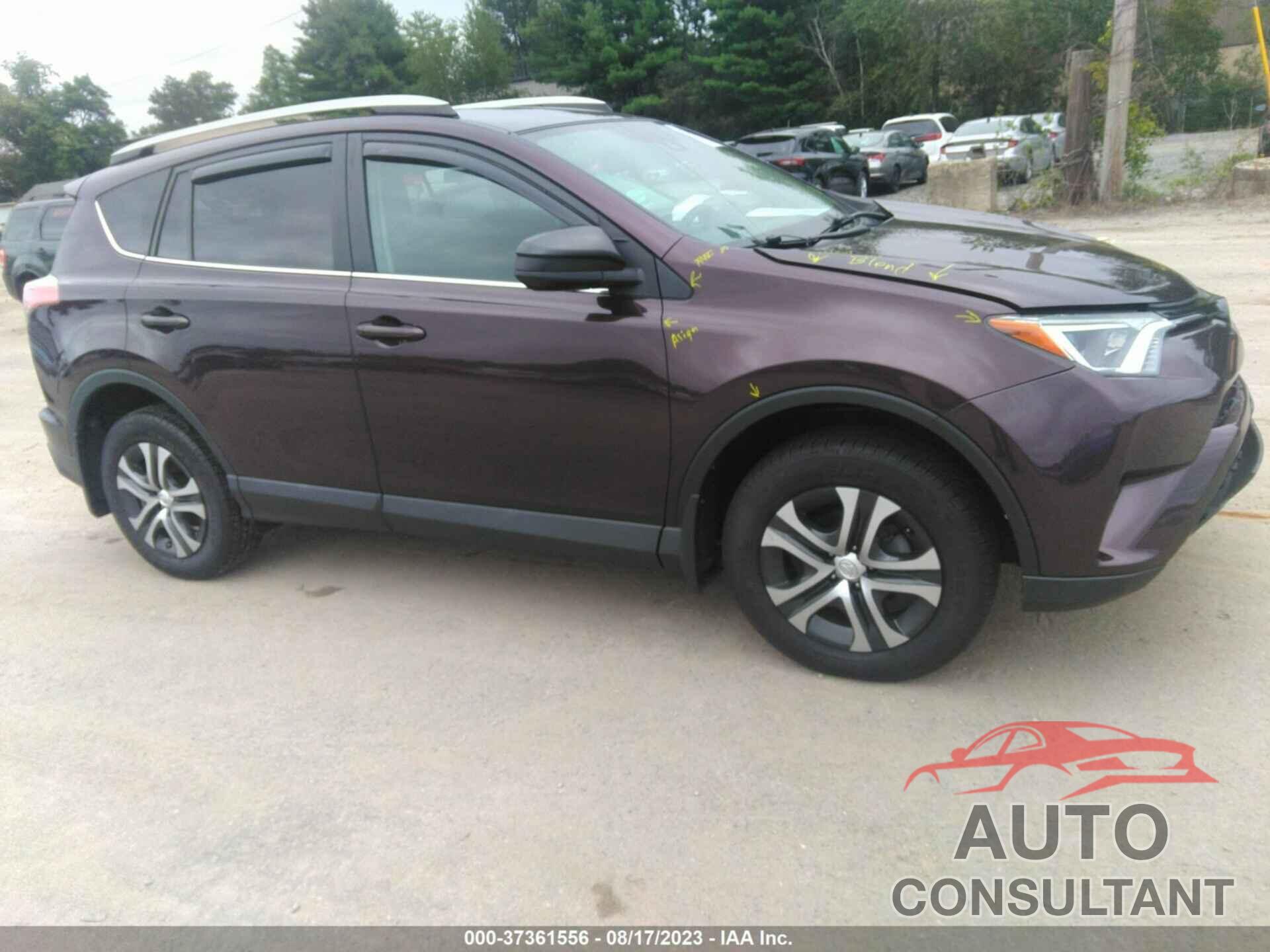 TOYOTA RAV4 2018 - 2T3BFREV3JW833742