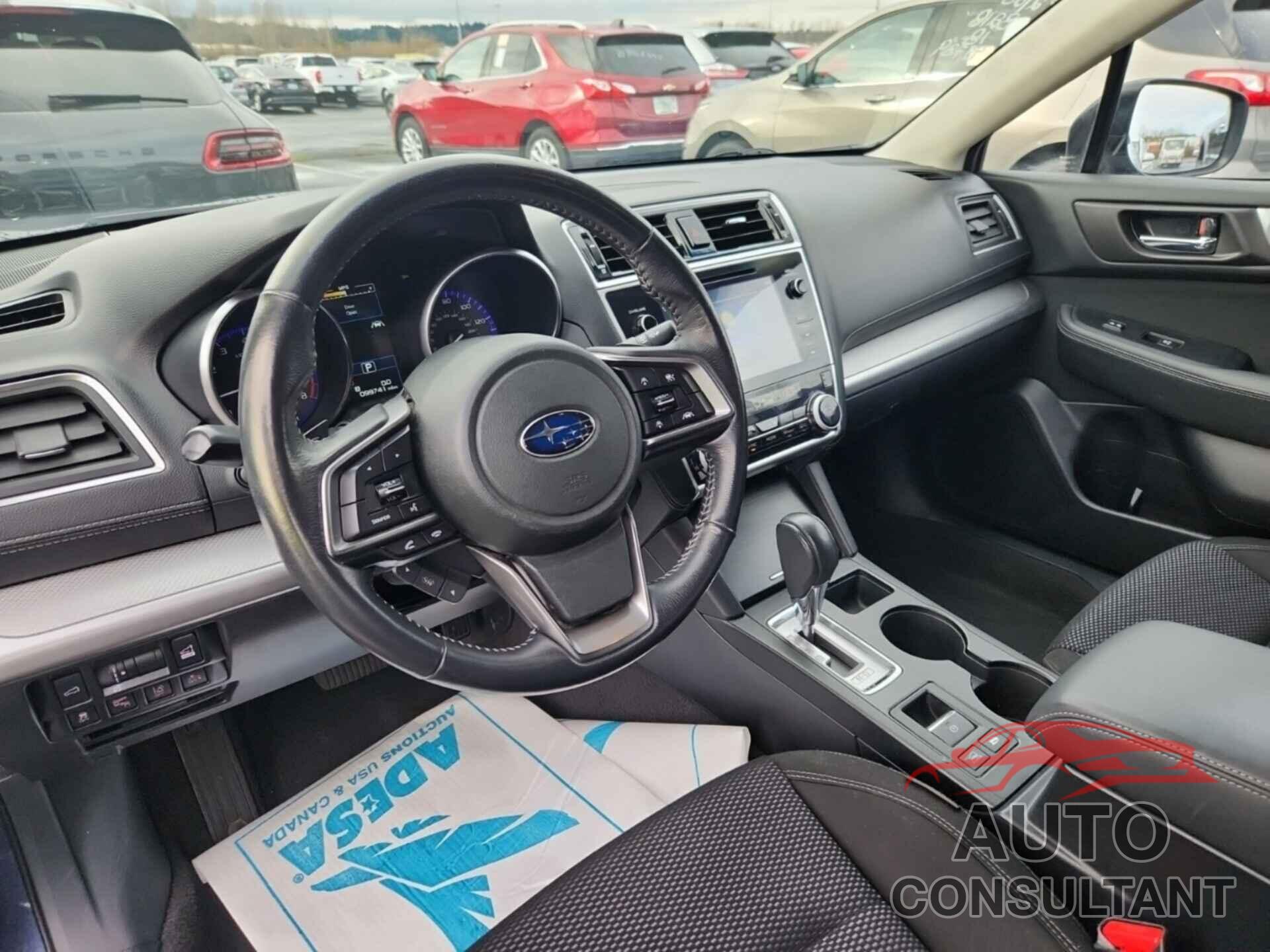SUBARU OUTBACK 2018 - 4S4BSAFC9J3318723