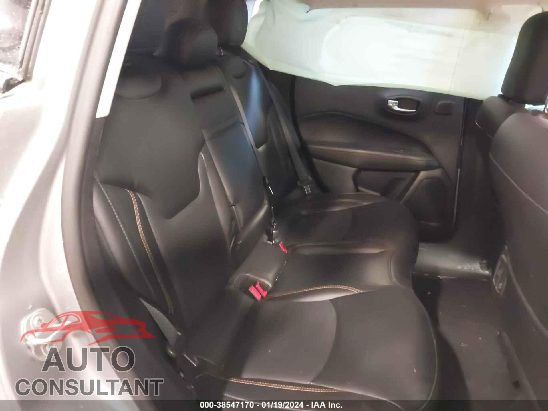 JEEP COMPASS 2019 - 3C4NJDCB0KT646734