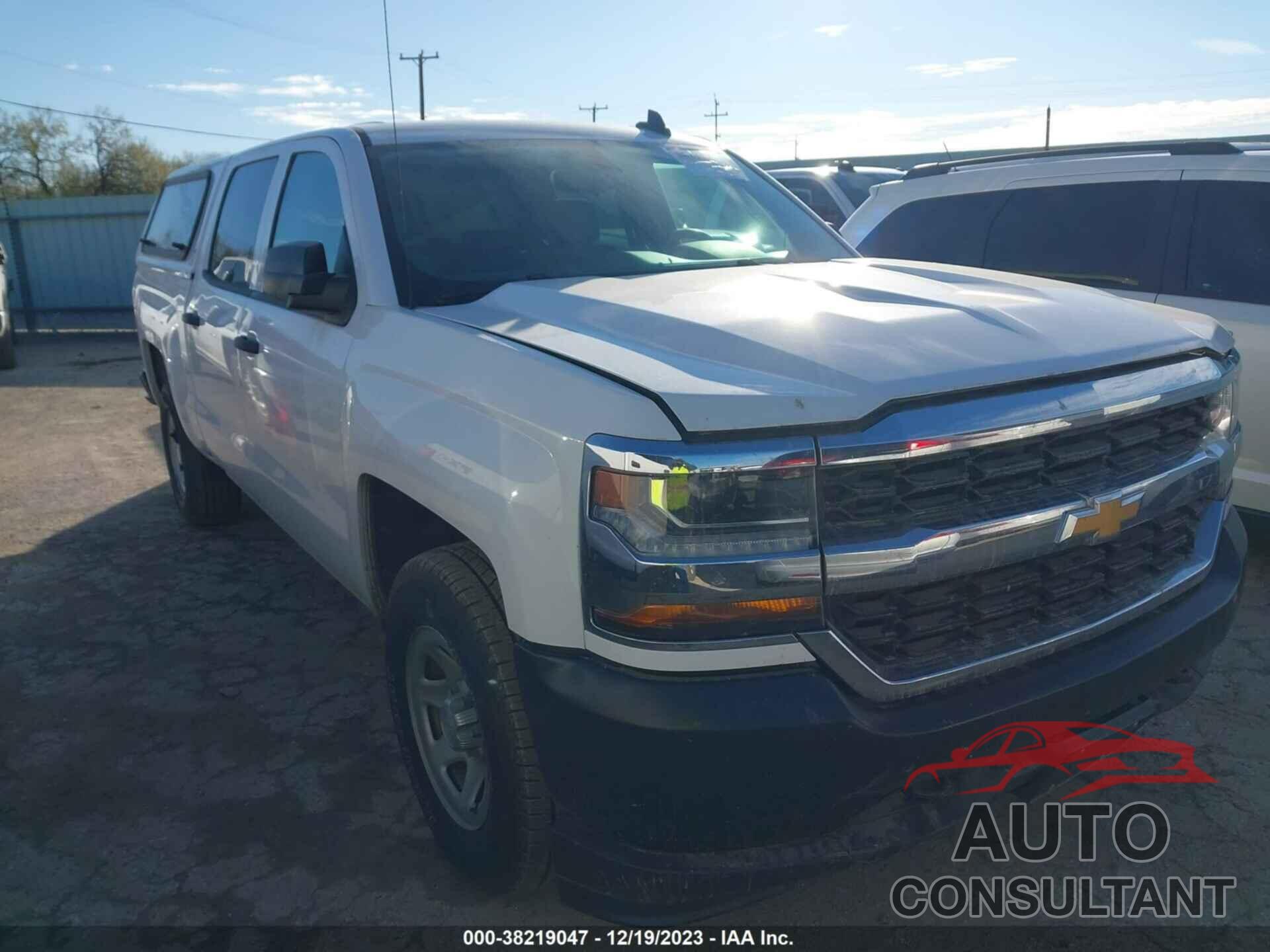 CHEVROLET SILVERADO 2018 - 3GCUKNEC5JG192279