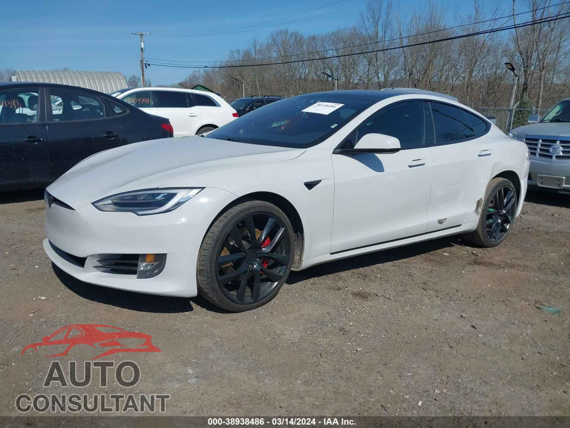 TESLA MODEL S 2018 - 5YJSA1E21JF268774