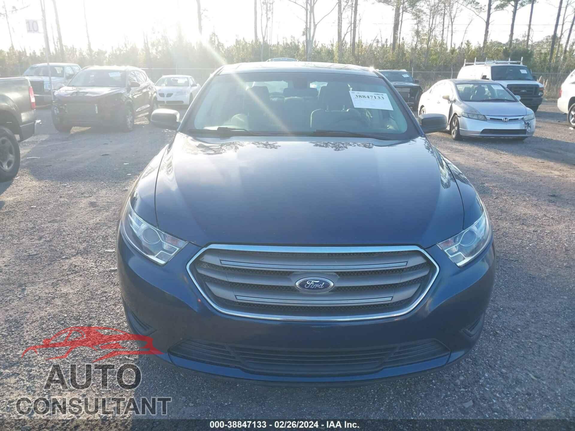 FORD TAURUS 2016 - 1FAHP2D8XGG101032