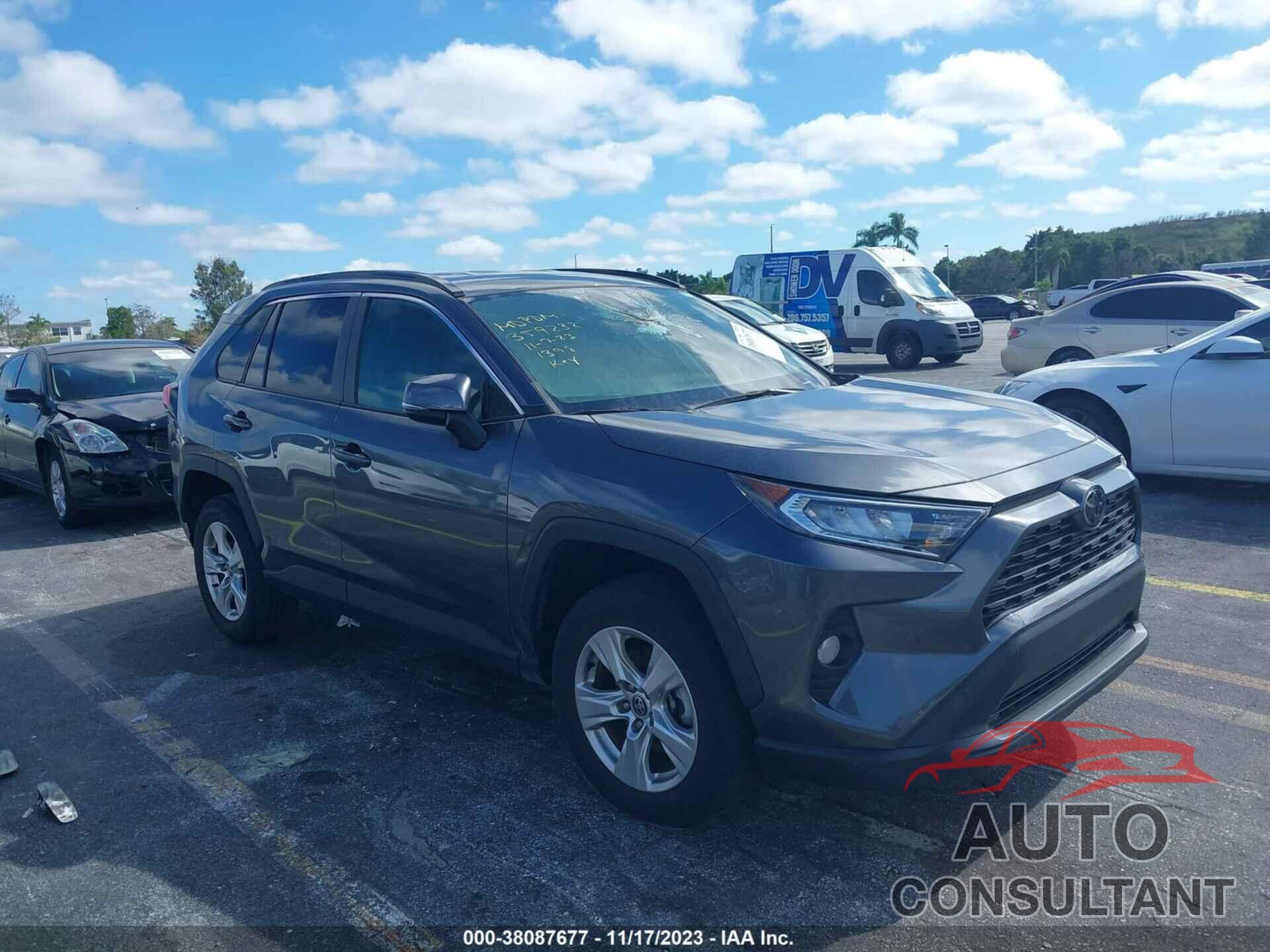 TOYOTA RAV4 2021 - 2T3W1RFV3MC111398