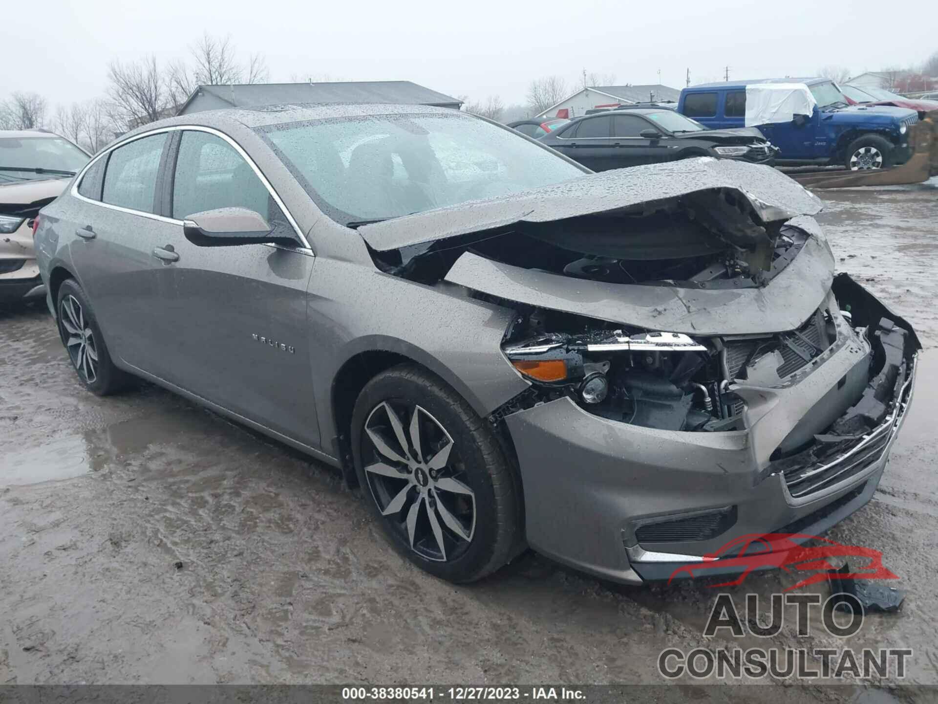 CHEVROLET MALIBU 2017 - 1G1ZE5ST6HF217745