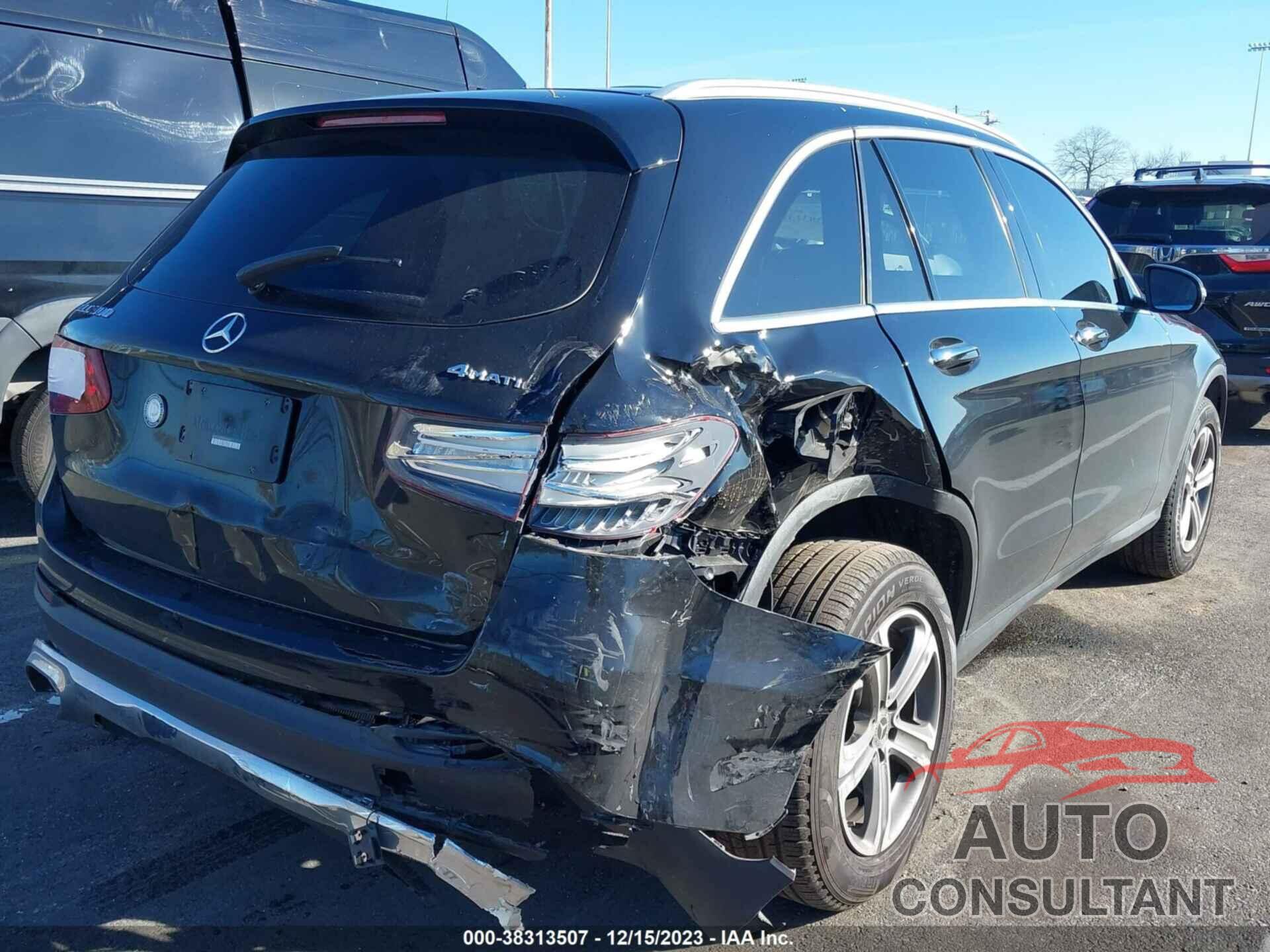 MERCEDES-BENZ GLC 300 2019 - WDC0G4KB4KF643687