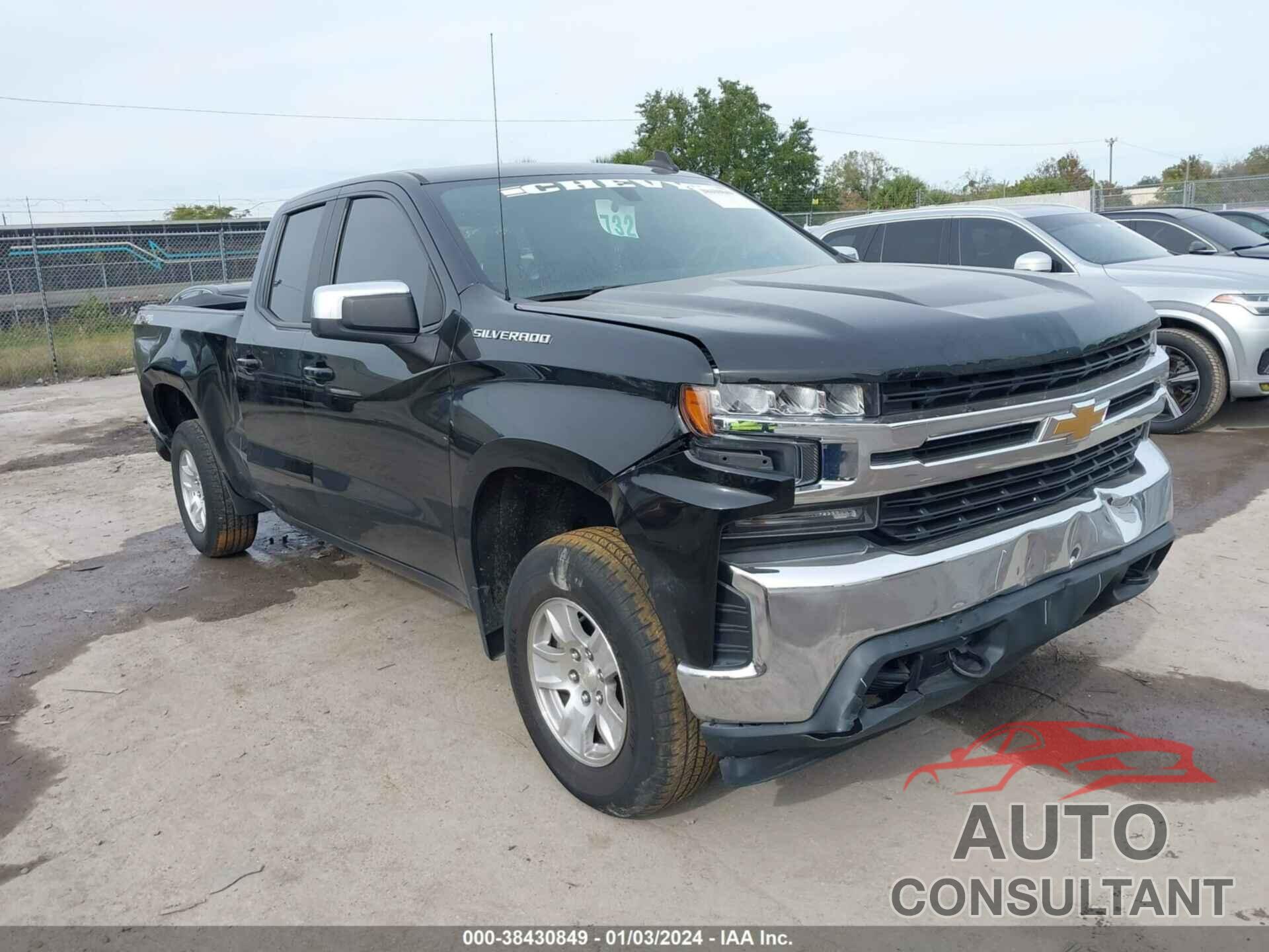 CHEVROLET SILVERADO 1500 2020 - 1GCRYDED8LZ208226
