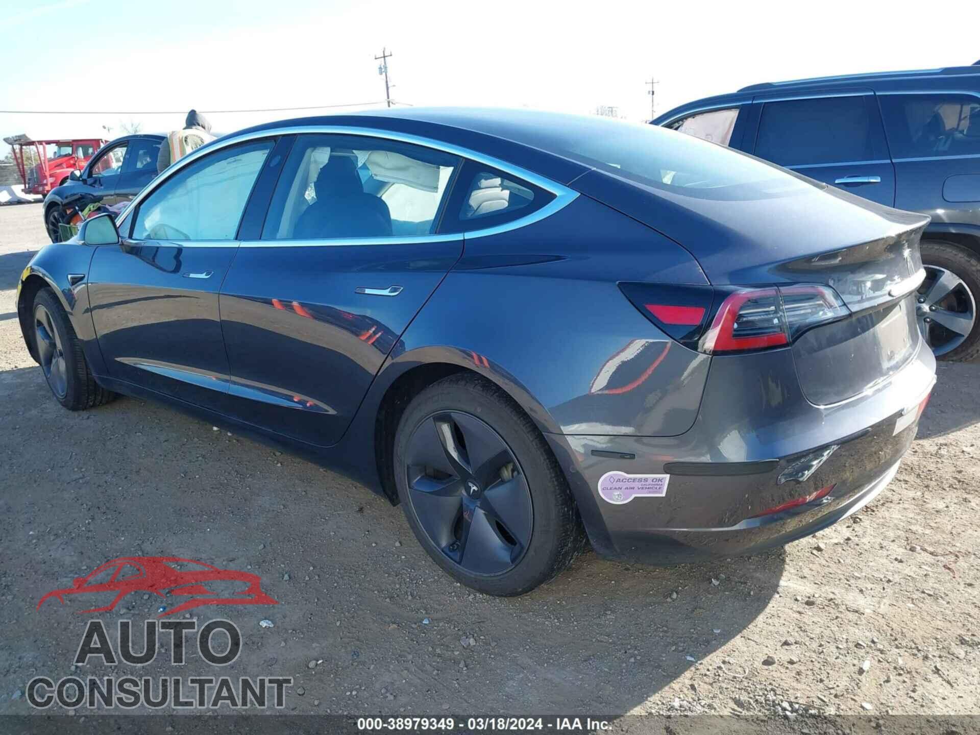 TESLA MODEL 3 2018 - 5YJ3E1EA7JF101898