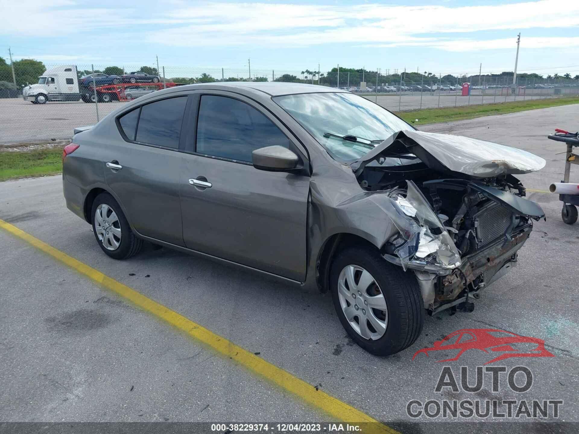 NISSAN VERSA 2015 - 3N1CN7AP9FL842837