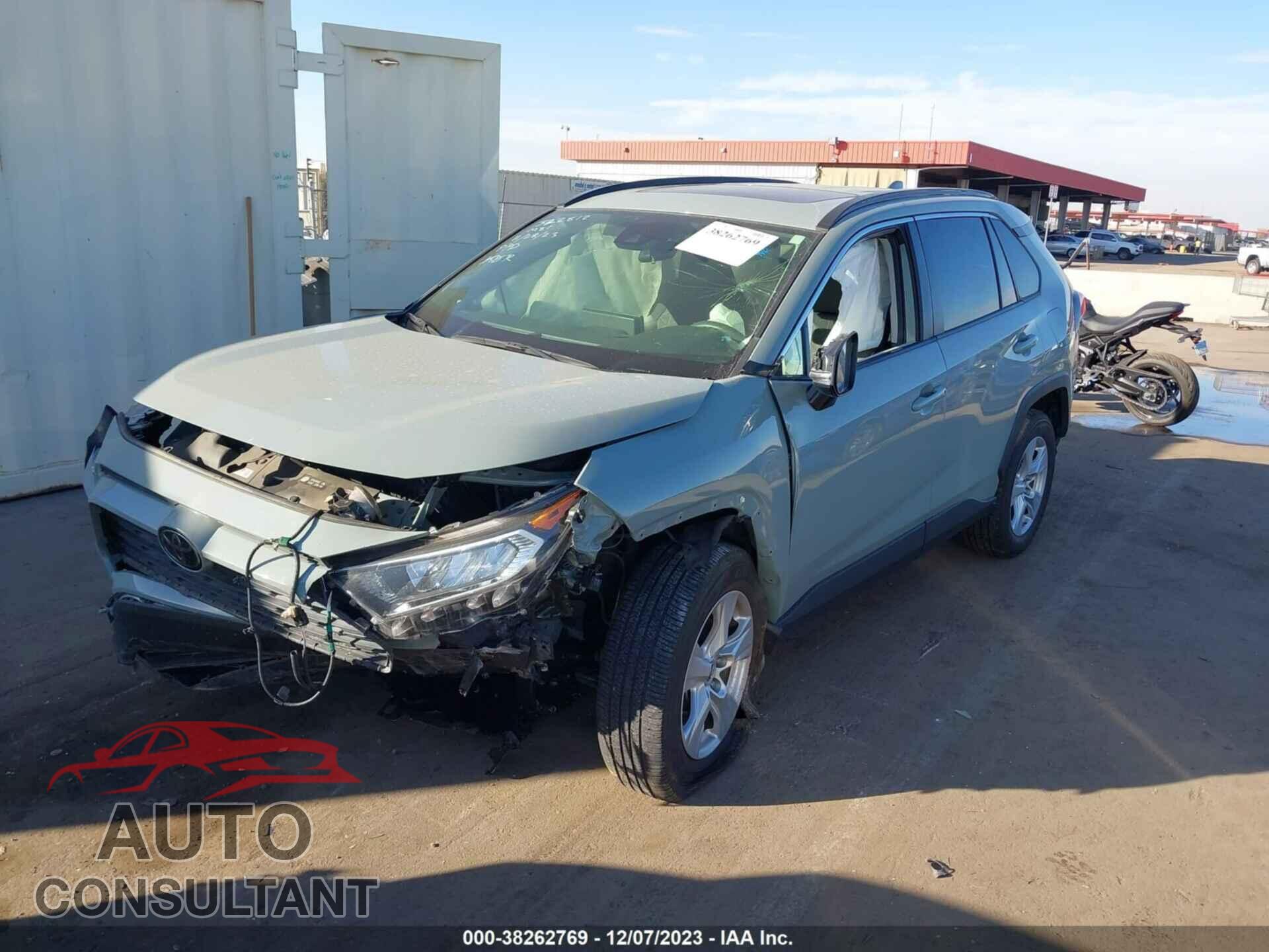 TOYOTA RAV4 2019 - JTMP1RFVXKD518910