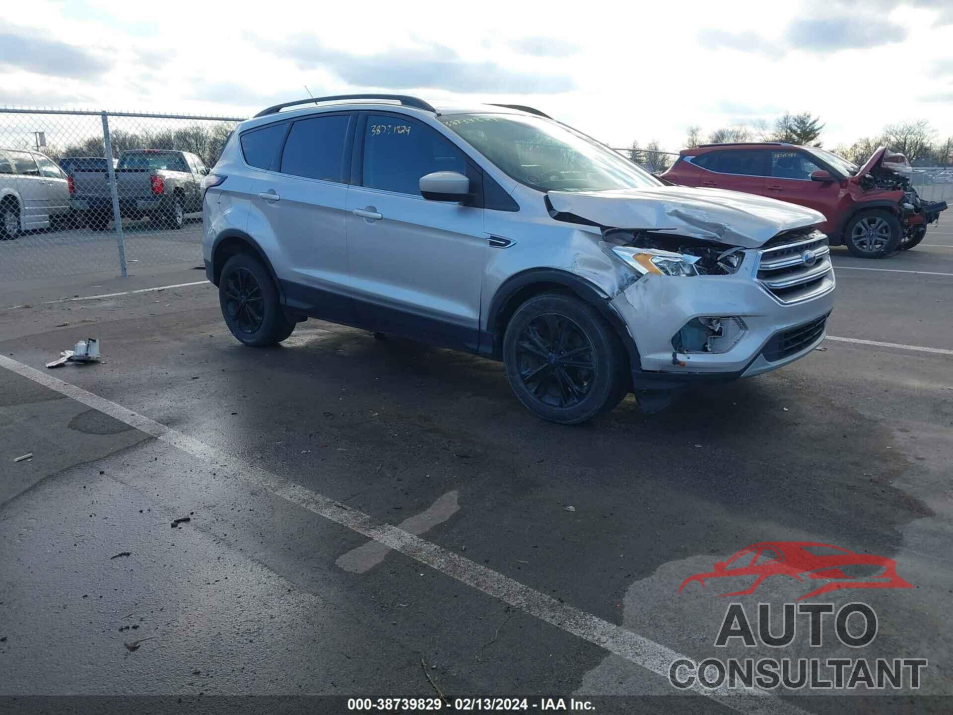 FORD ESCAPE 2017 - 1FMCU0GD6HUE69717