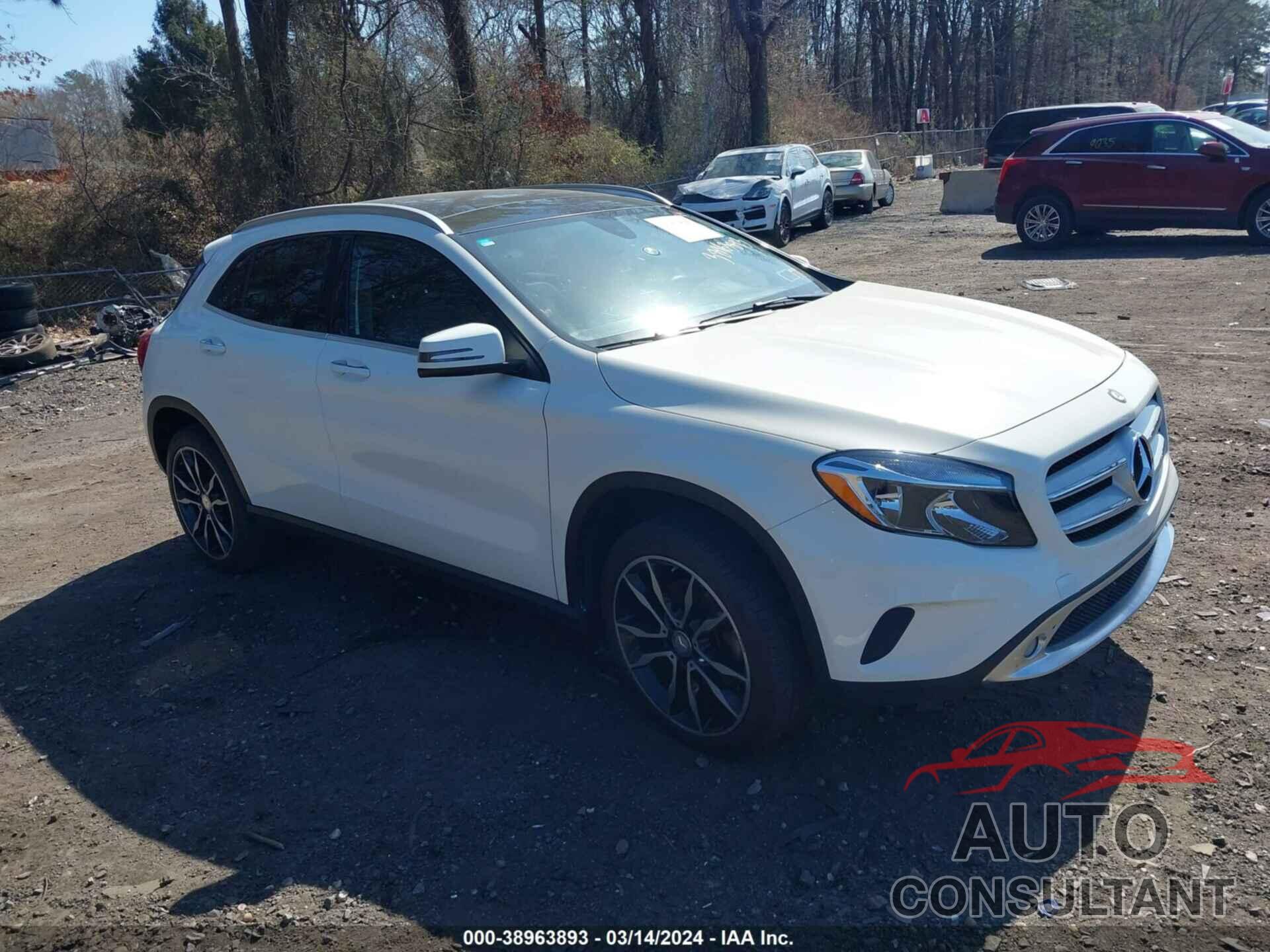 MERCEDES-BENZ GLA 250 2017 - WDCTG4GB5HJ328165