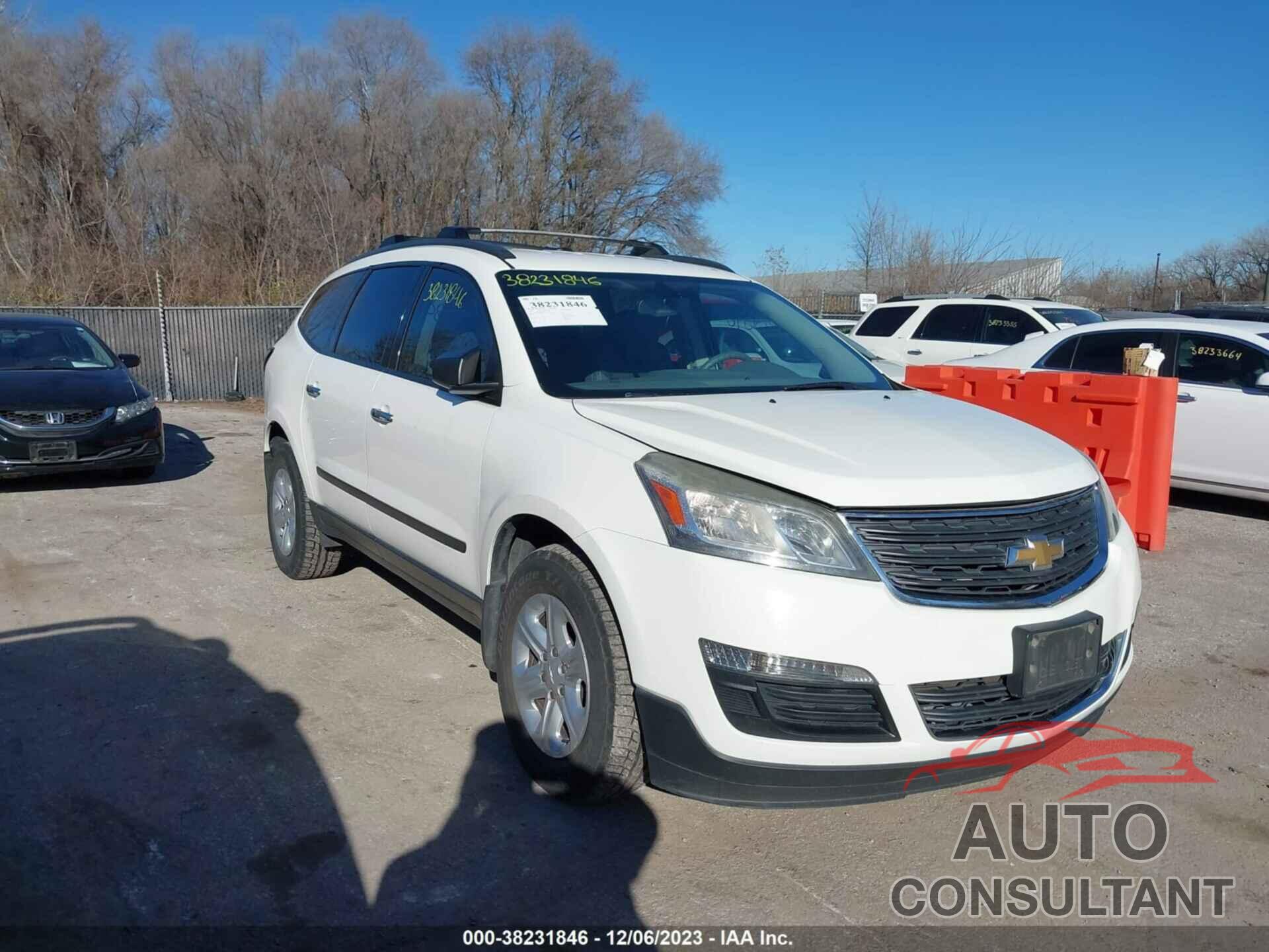 CHEVROLET TRAVERSE 2015 - 1GNKVFKD8FJ202981