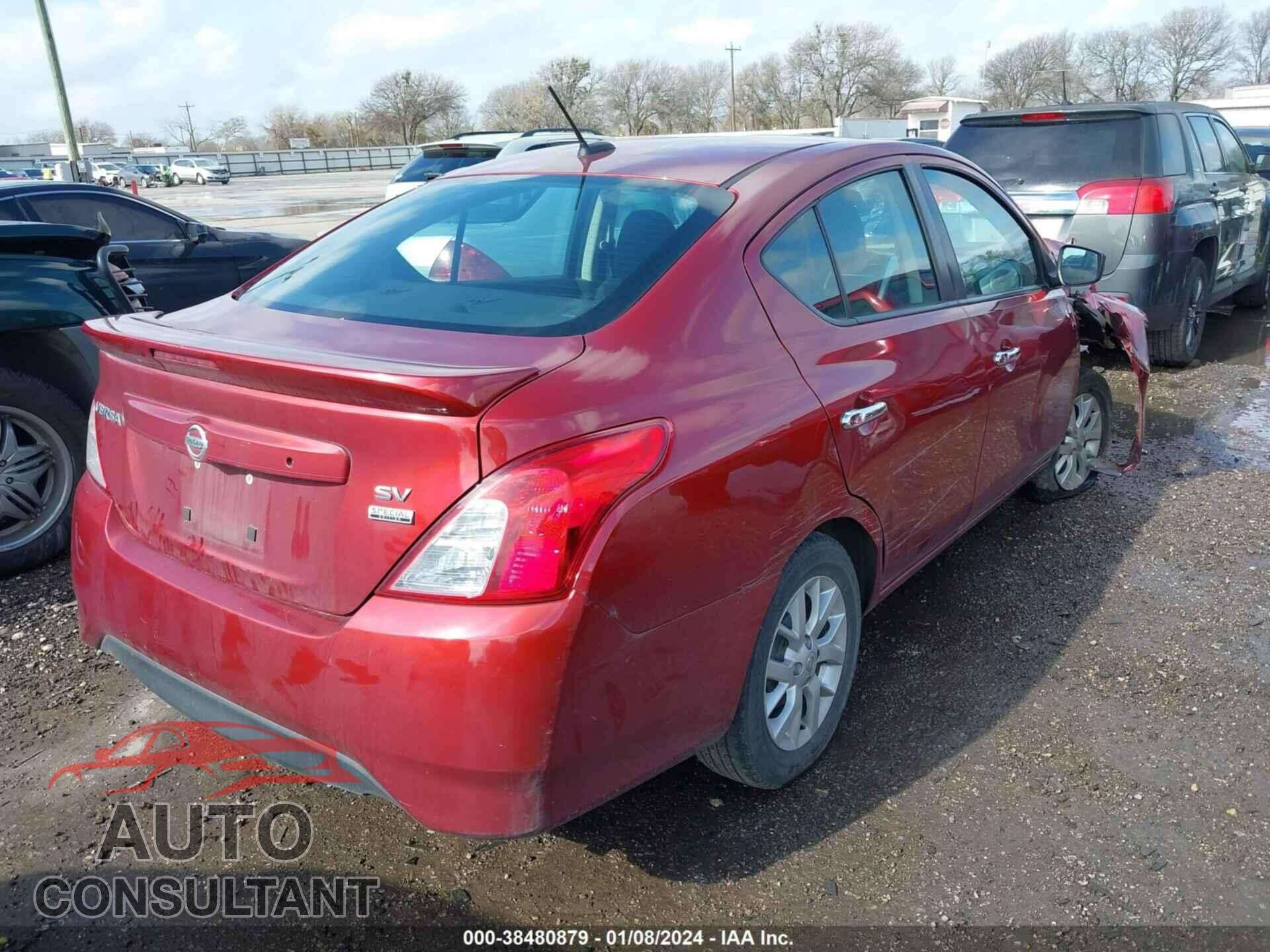 NISSAN VERSA 2018 - 3N1CN7AP1JL865862