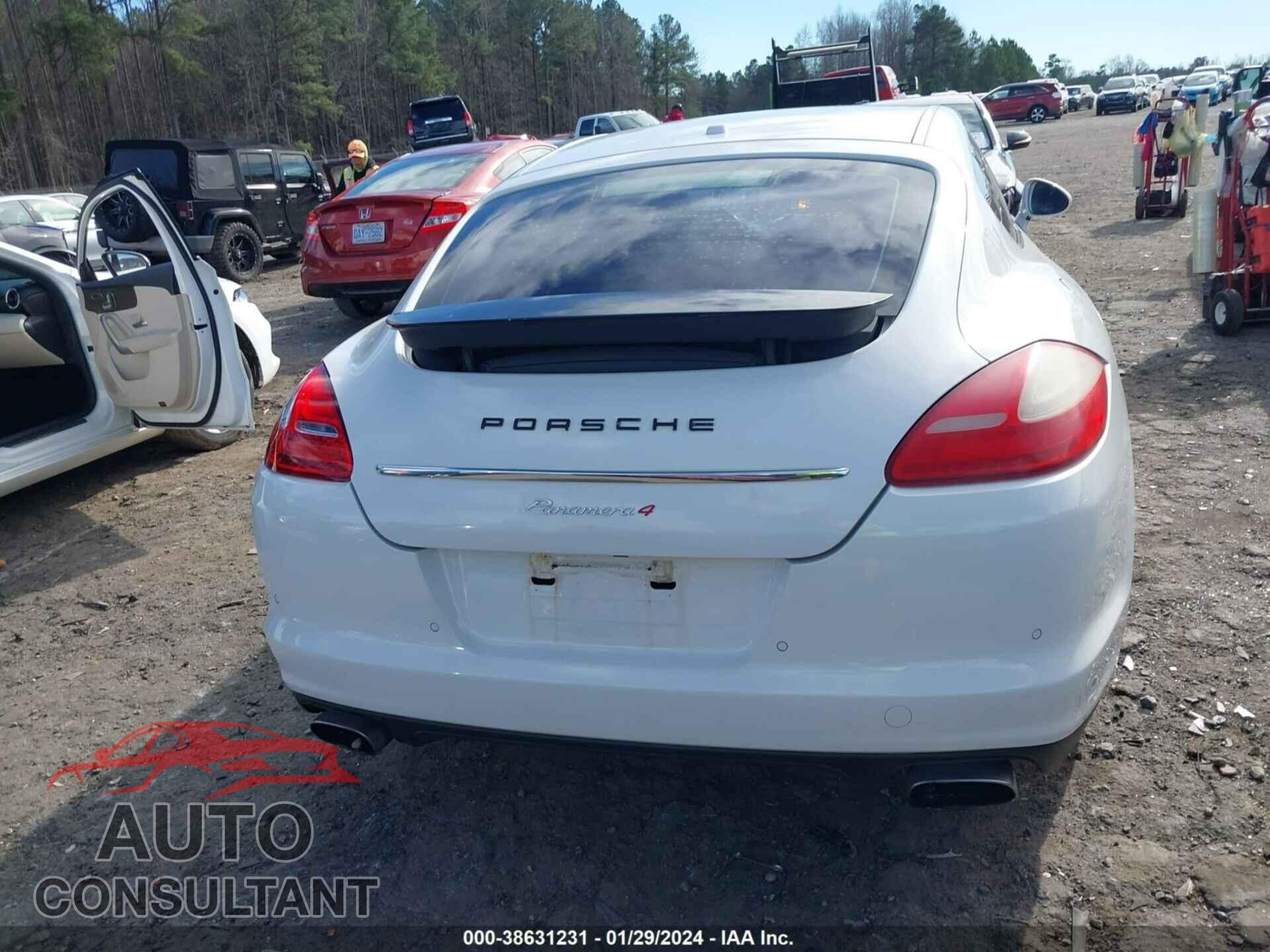 PORSCHE PANAMERA 2011 - WP0AA2A72BL021930