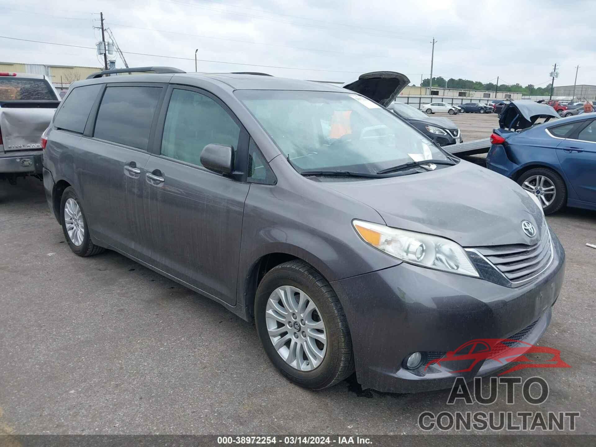 TOYOTA SIENNA 2017 - 5TDYZ3DC4HS891322