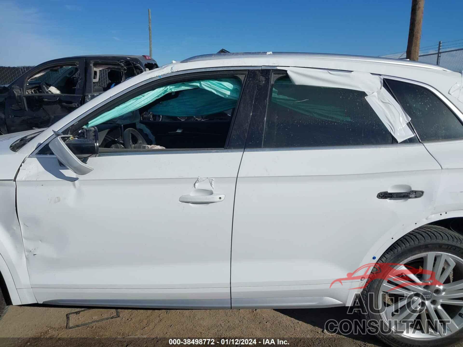 AUDI Q5 2018 - WA1BNAFY3J2105337