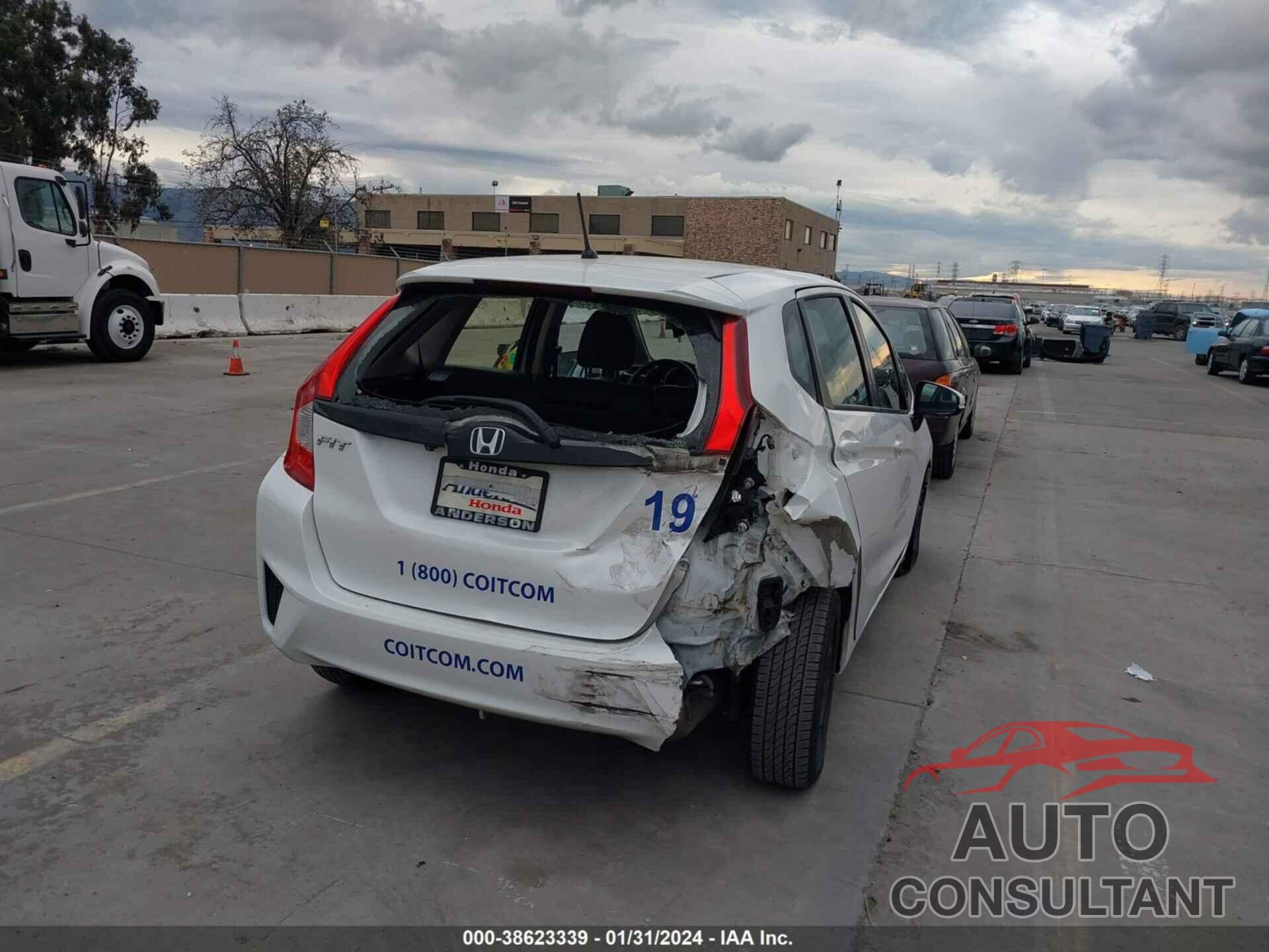 HONDA FIT 2016 - JHMGK5H50GX006922